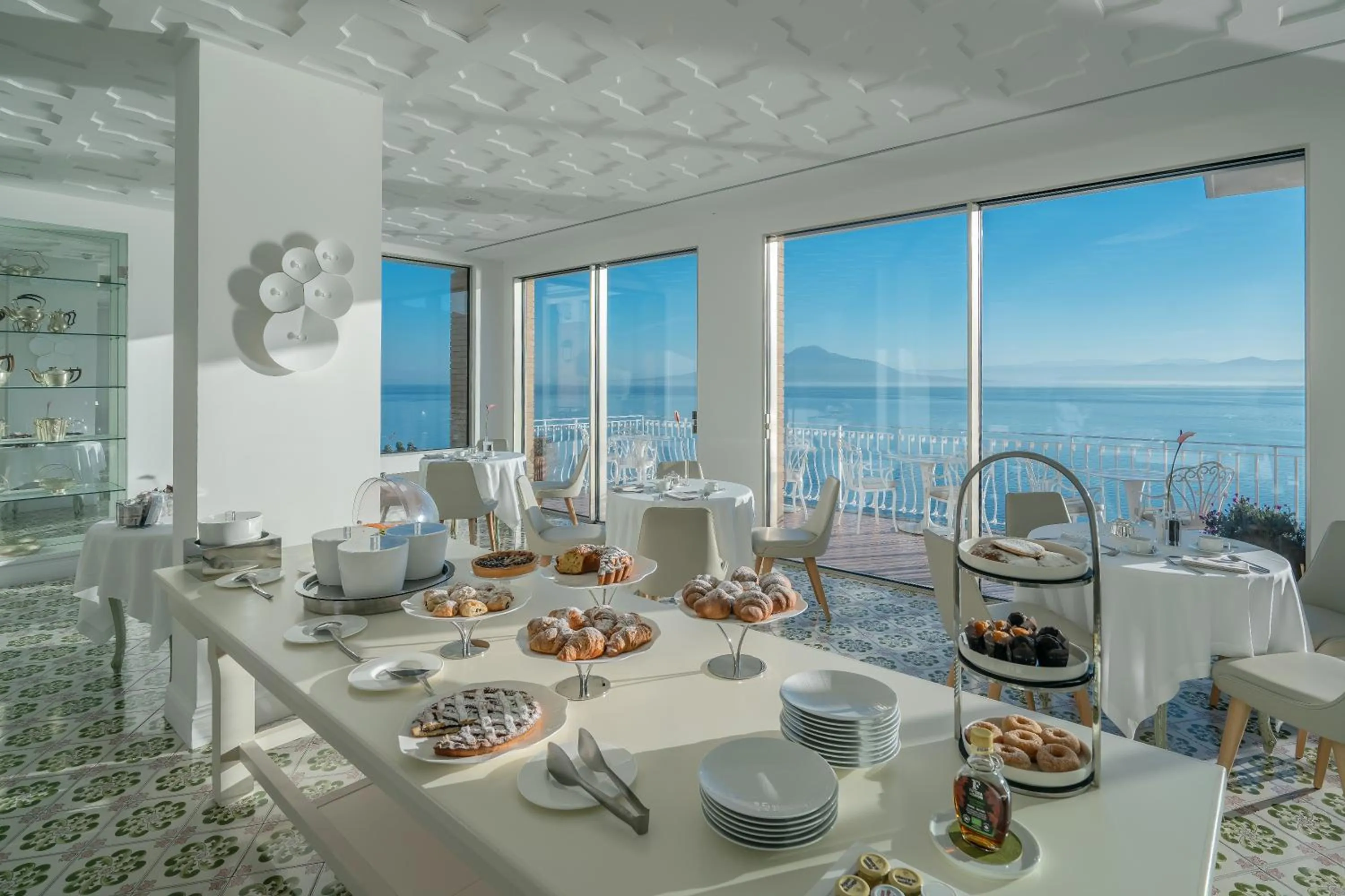 Breakfast in Hotel Belair