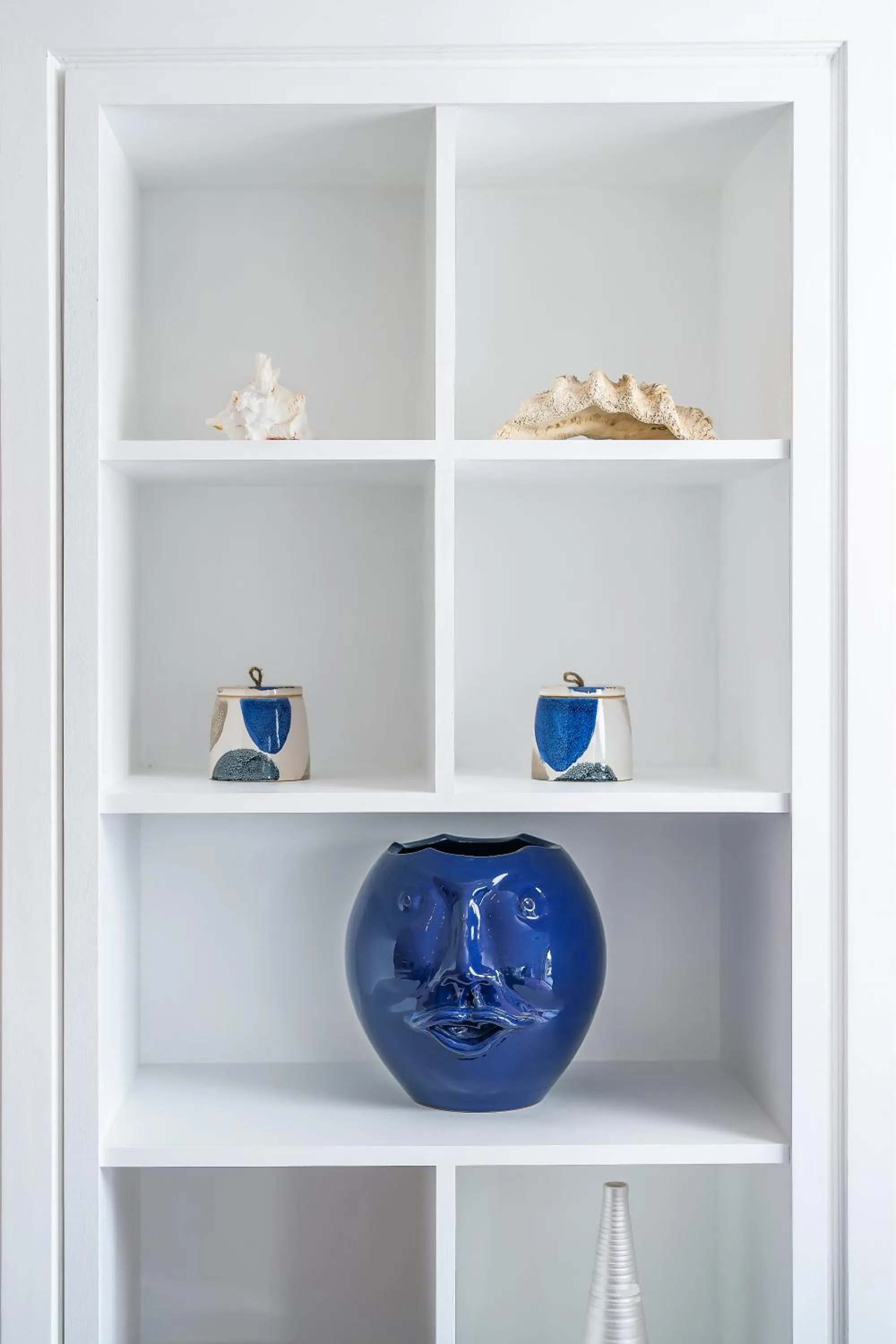 Decorative detail in Hotel Belair