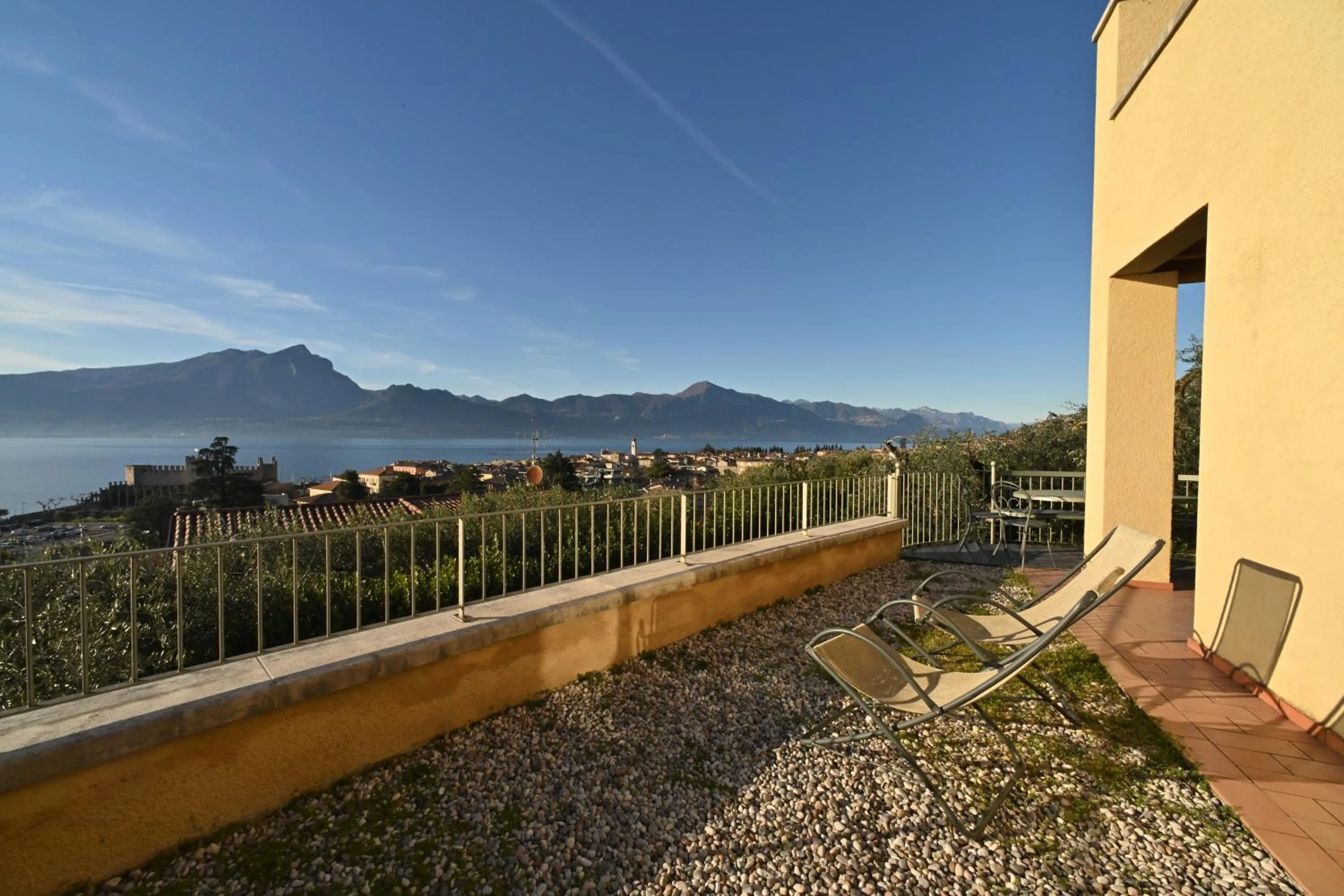 Natural landscape in Residence Ca Del Lago