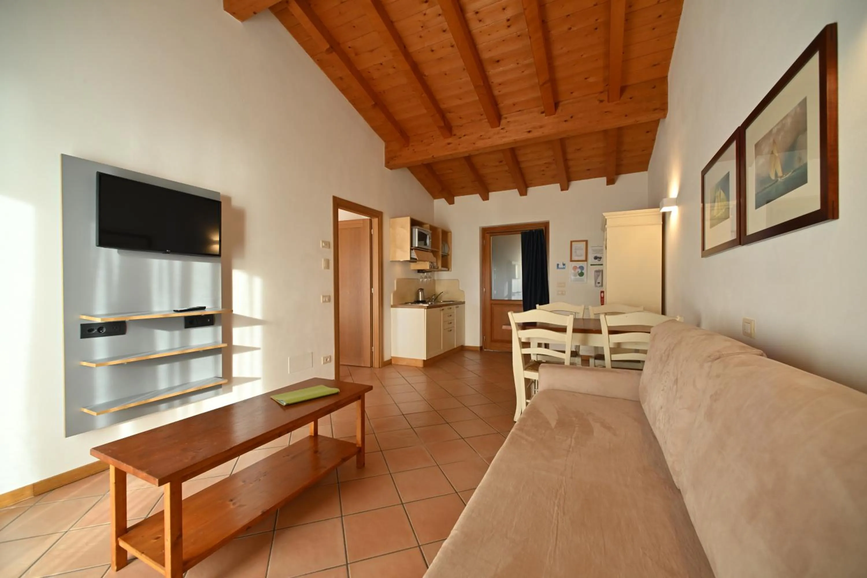 TV and multimedia in Residence Ca Del Lago