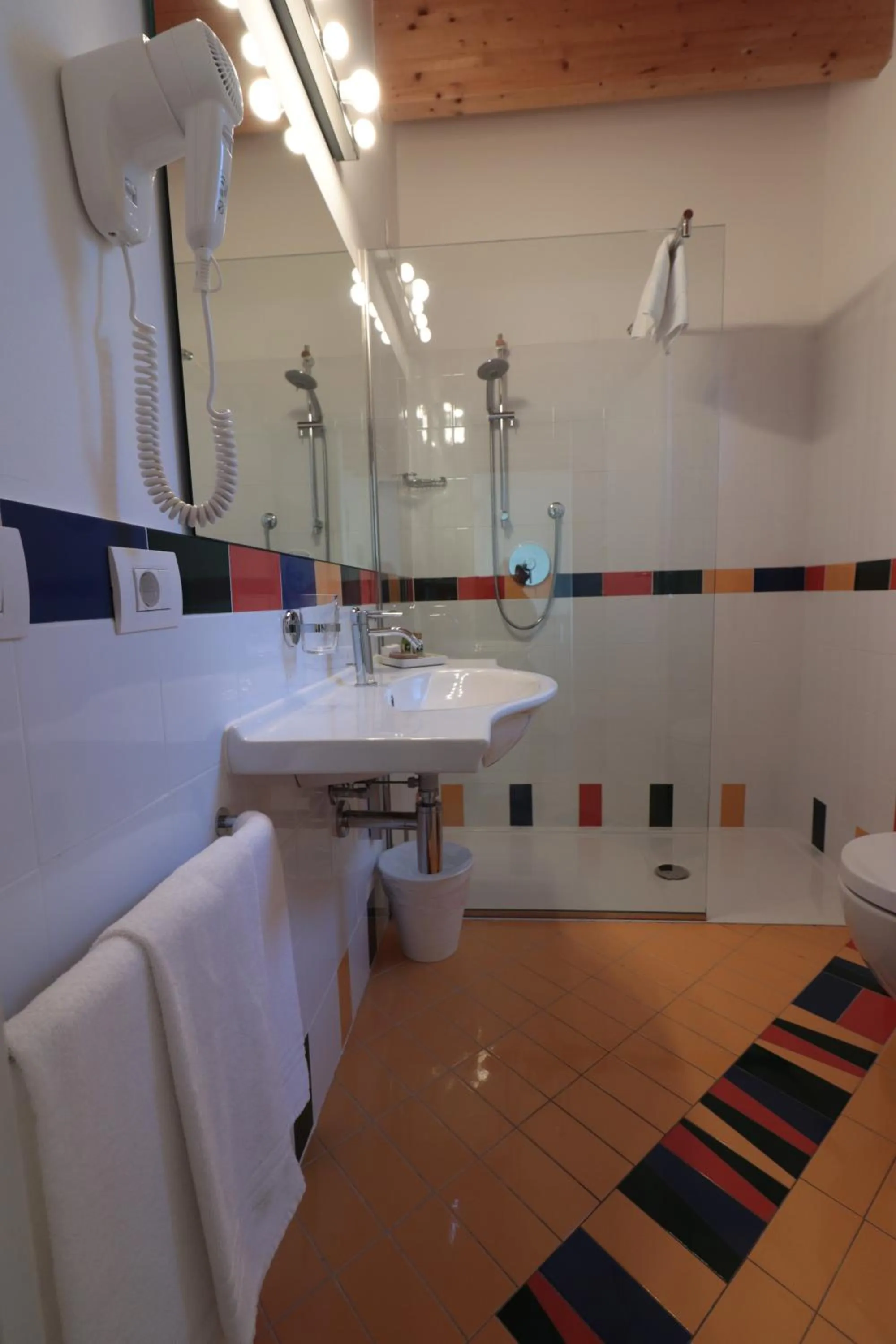 Shower in Residence Ca Del Lago