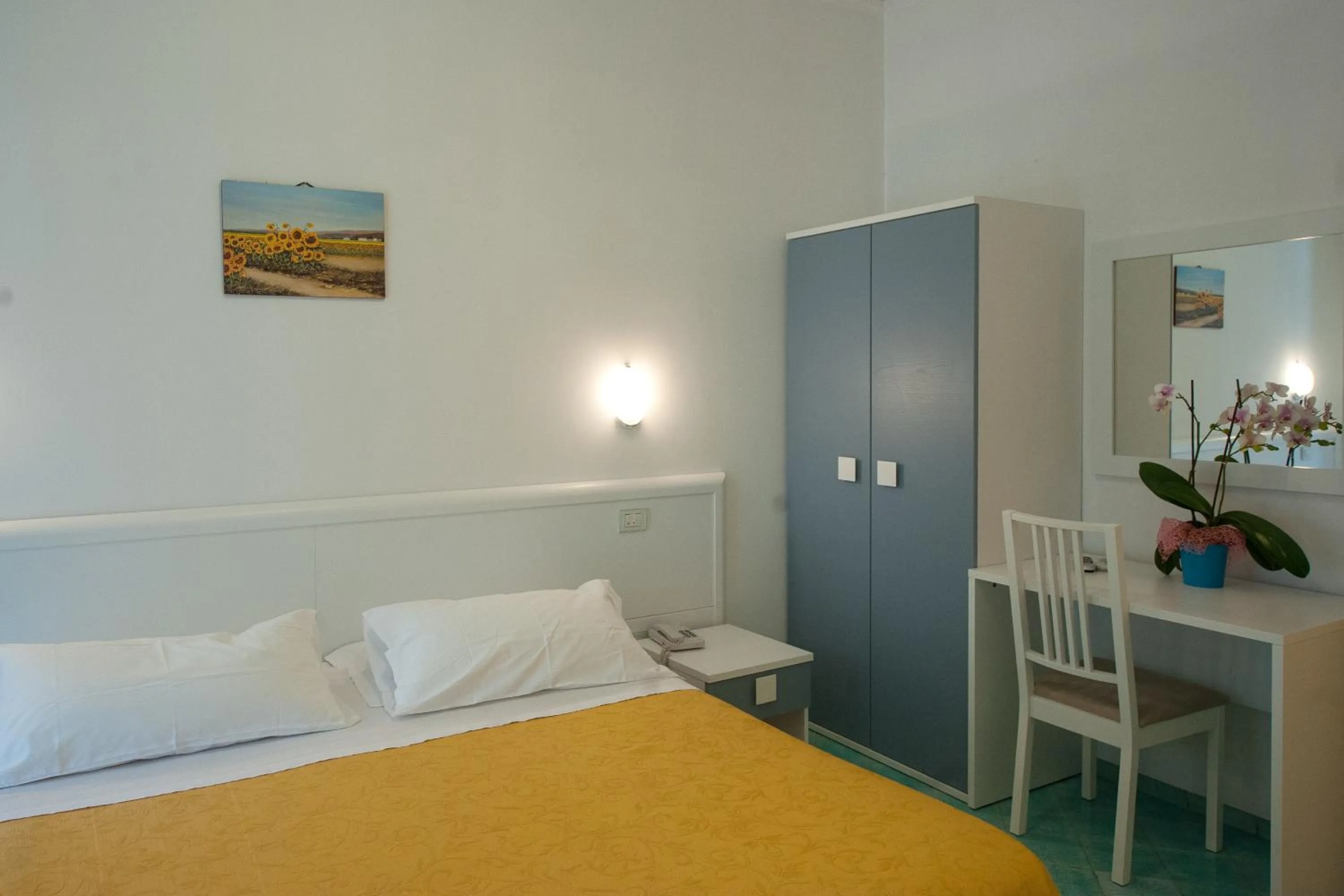 Bed in Hotel De Rosa