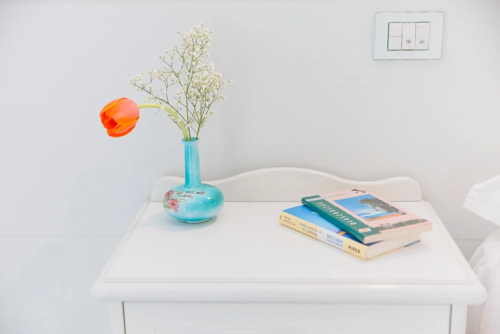 Decorative detail in Hotel De Rosa