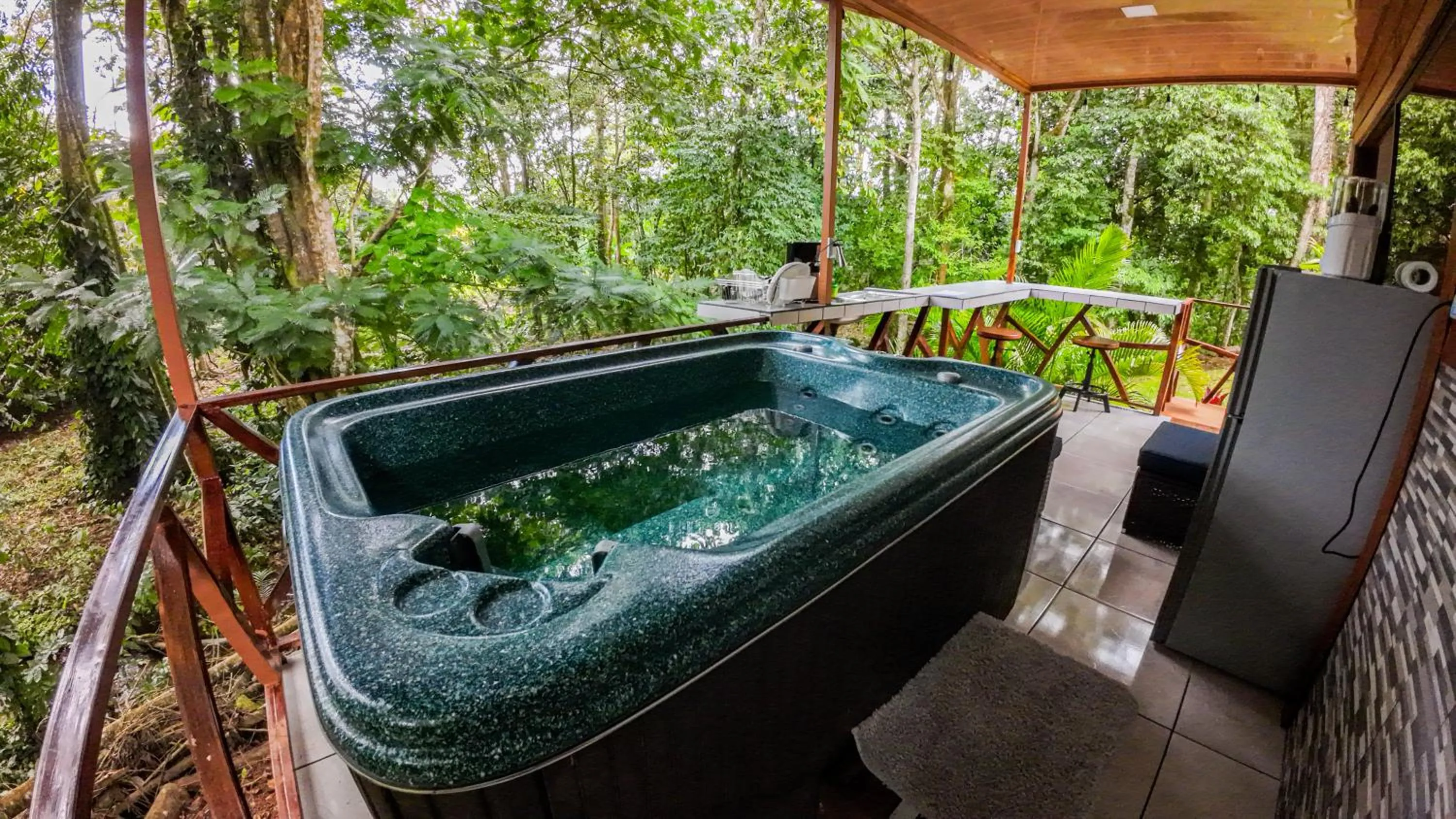 Hot Tub in Bungalows Las Iguanas Arenal Volcano