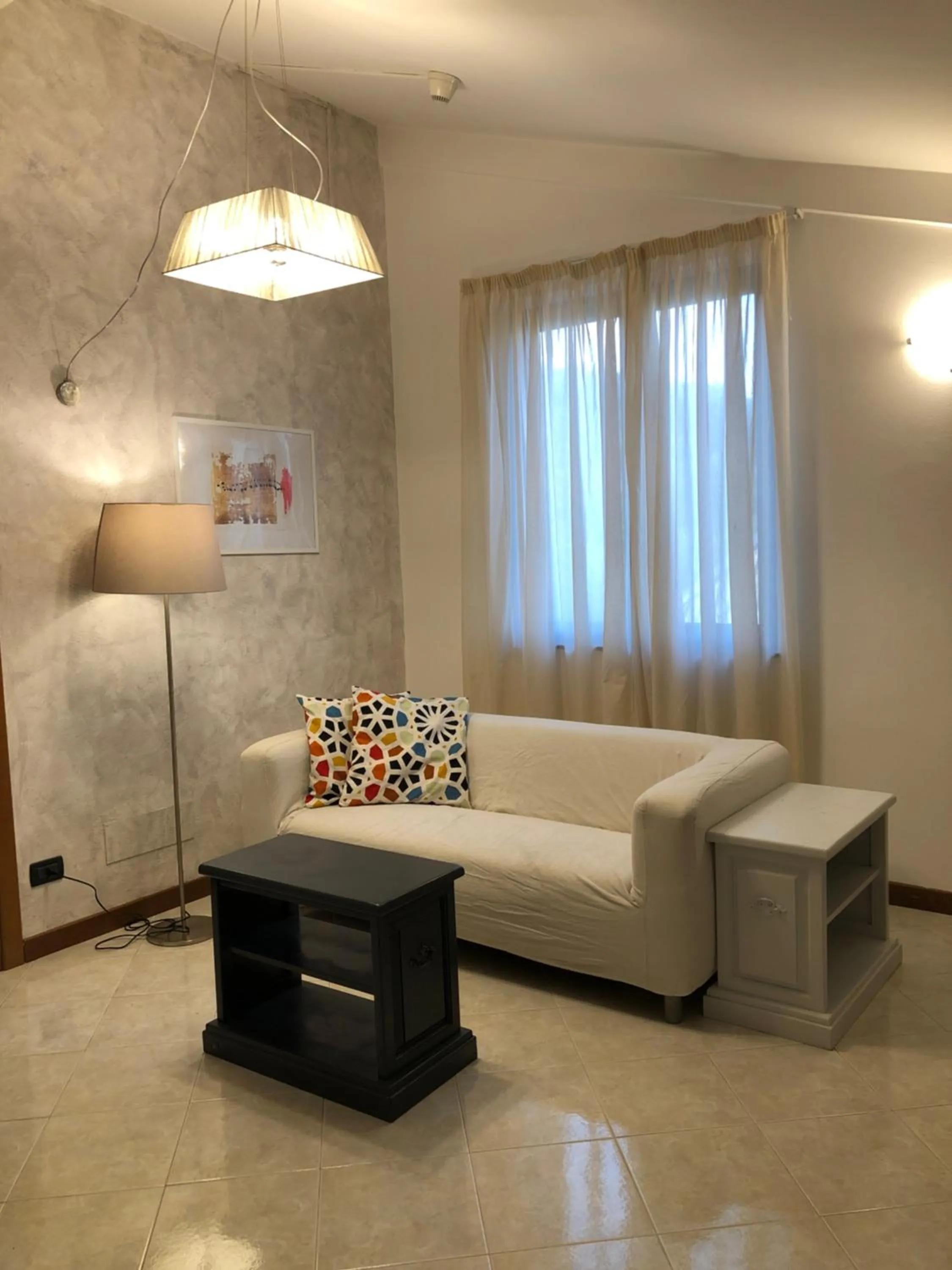 Living room, Bed in Hotel Kristall