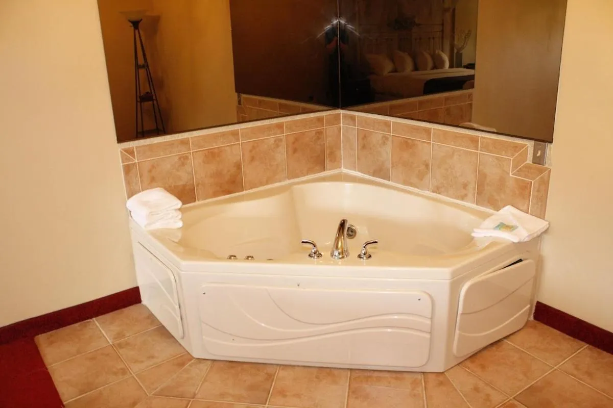 Spa and wellness centre/facilities in Riverfront Hotel