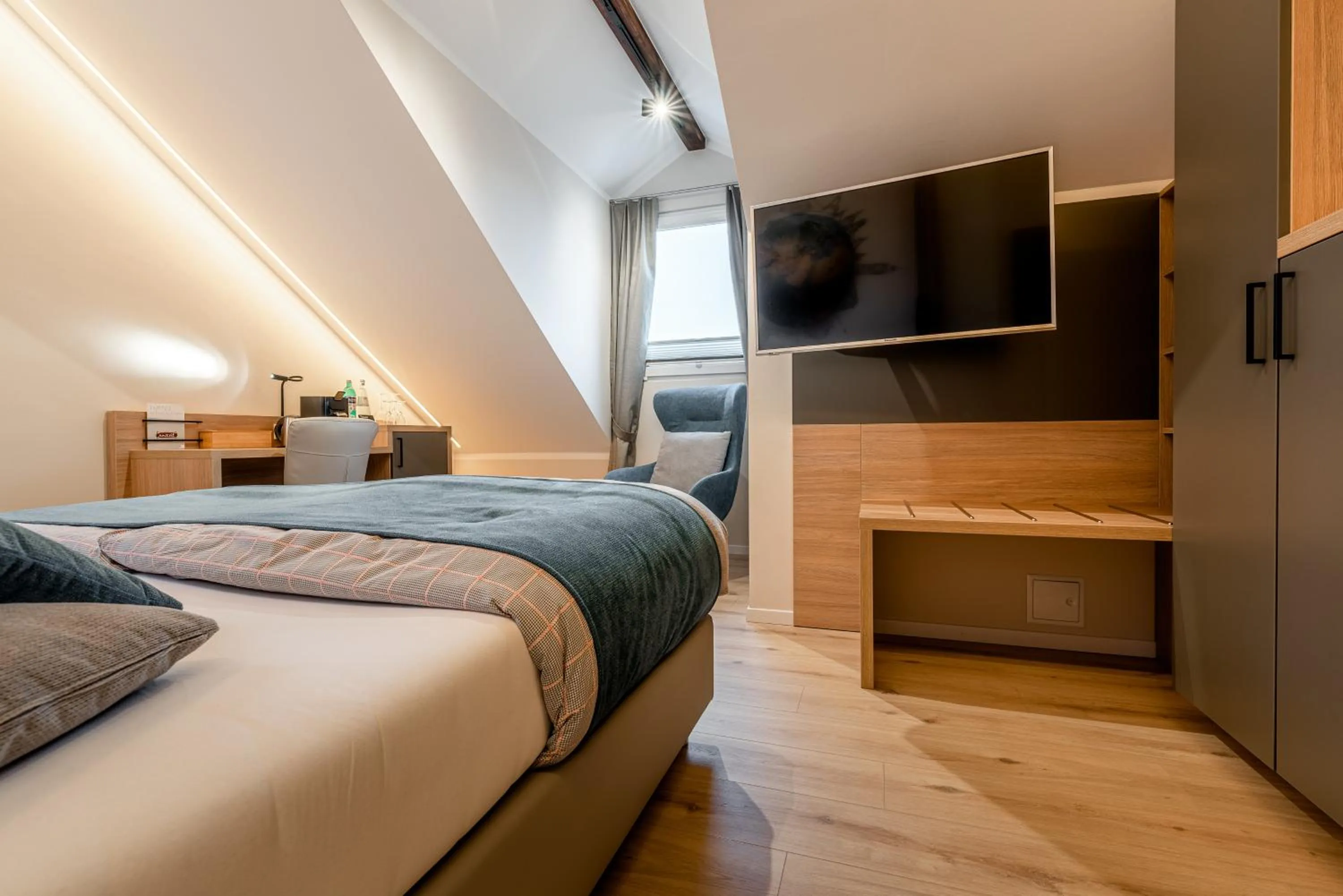 Photo of the whole room, Bed in Hotel auszeit Neunkirchen-Seelscheid