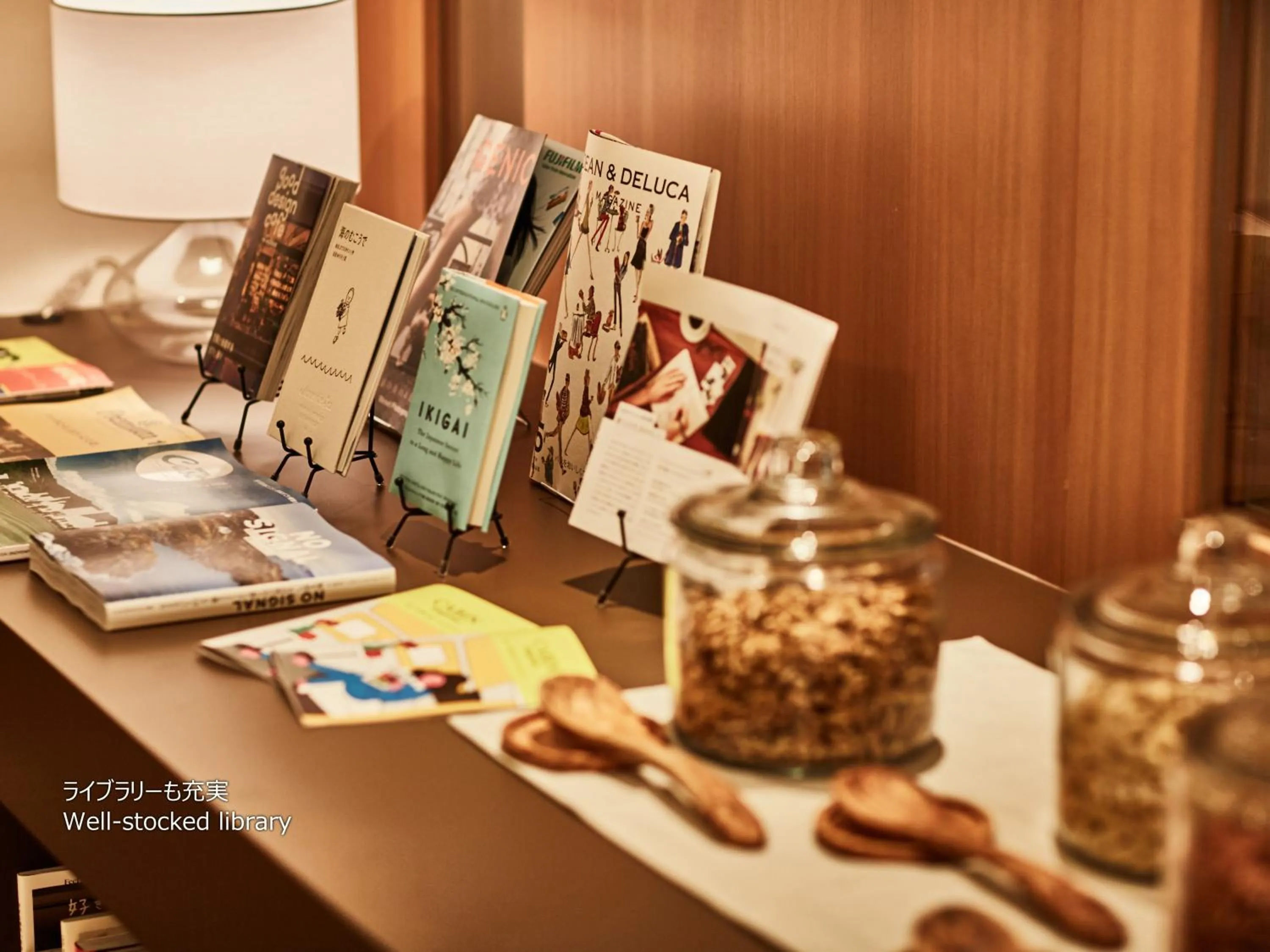 Food and drinks in First Cabin Nishi Umeda