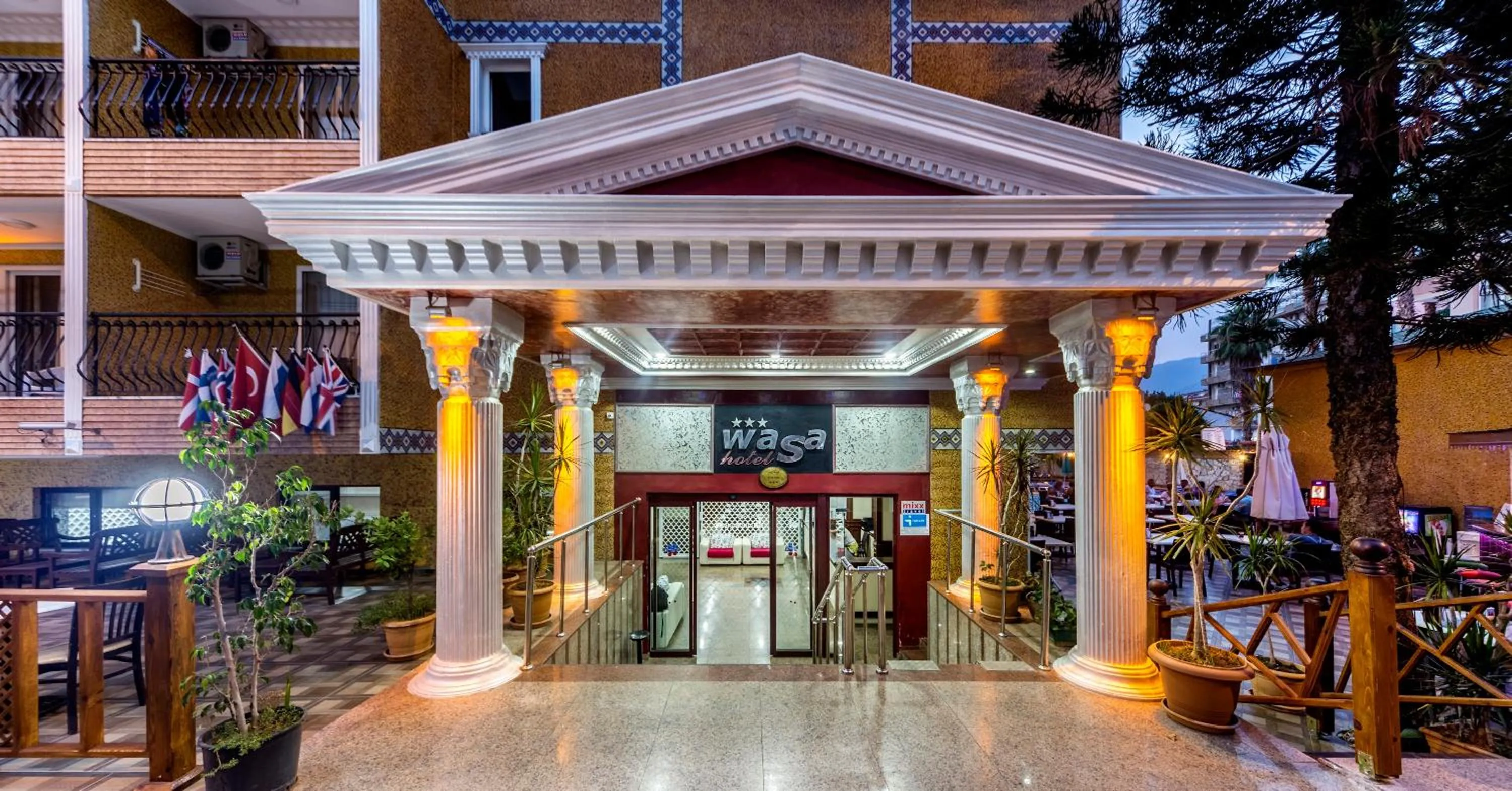 Facade/entrance in Wasa Hotel