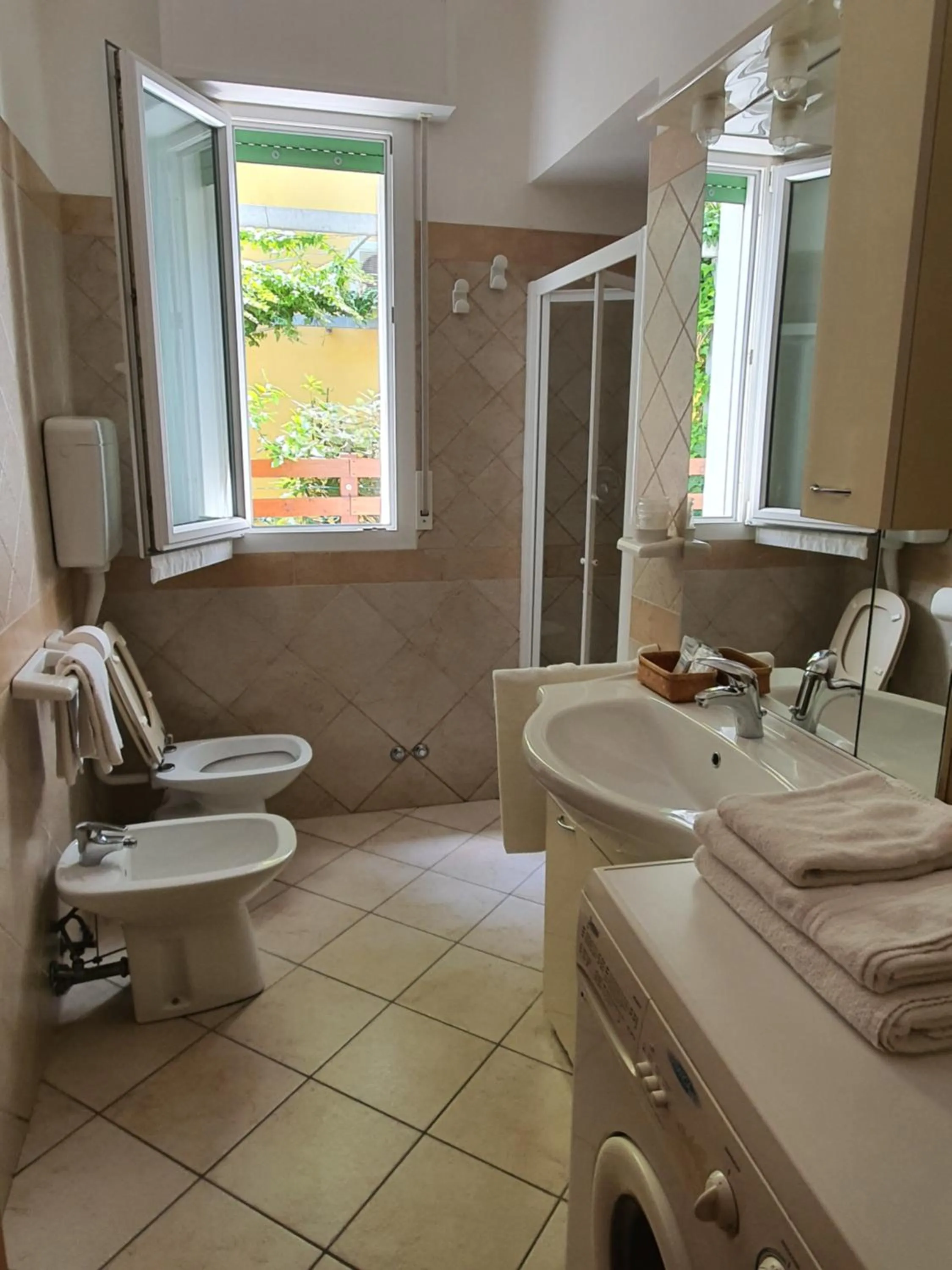 Bathroom in B&B Airone Cervia - Camere e Appartamenti