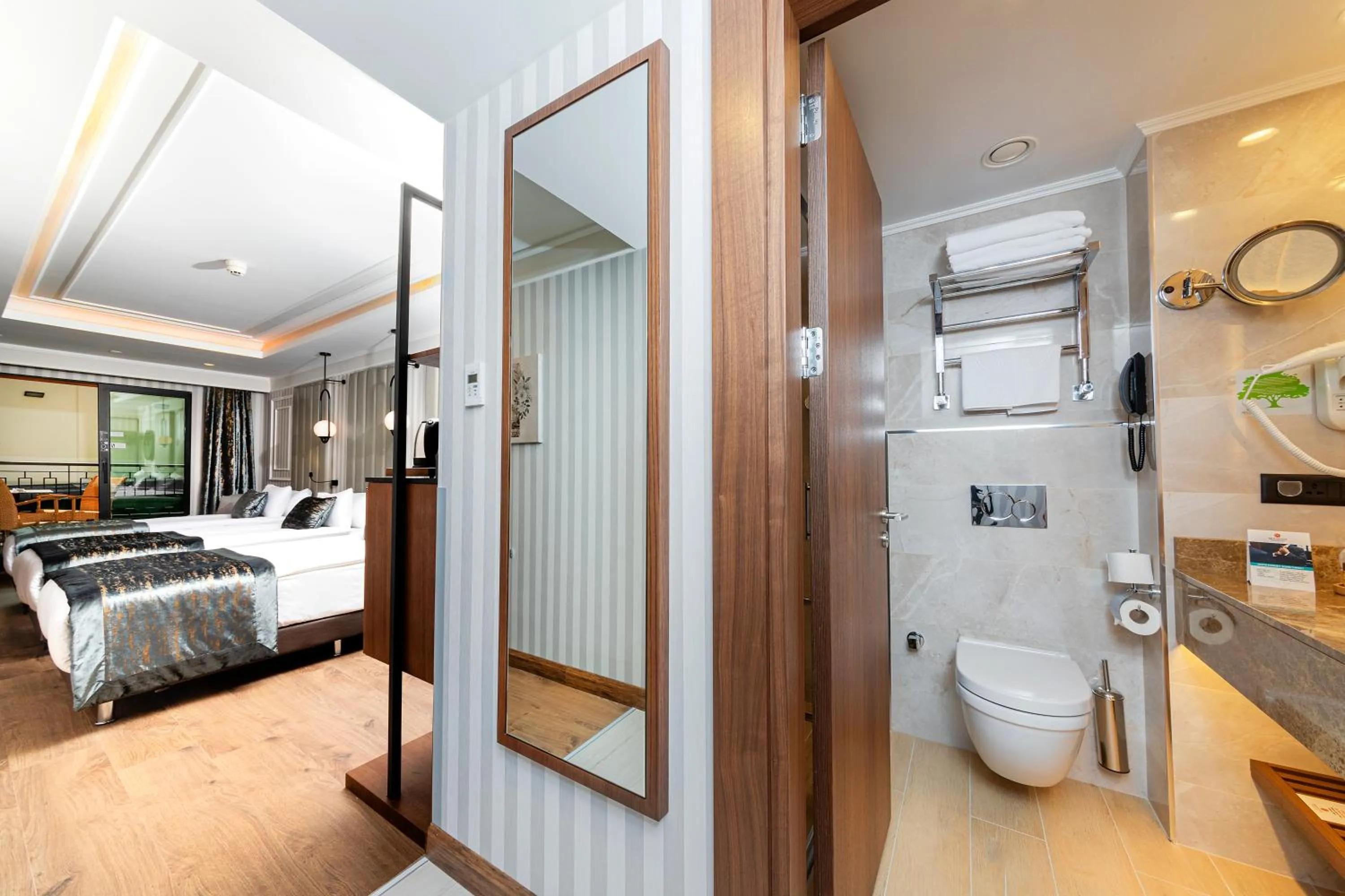 Bathroom, Bed in Mukarnas Pera Hotel