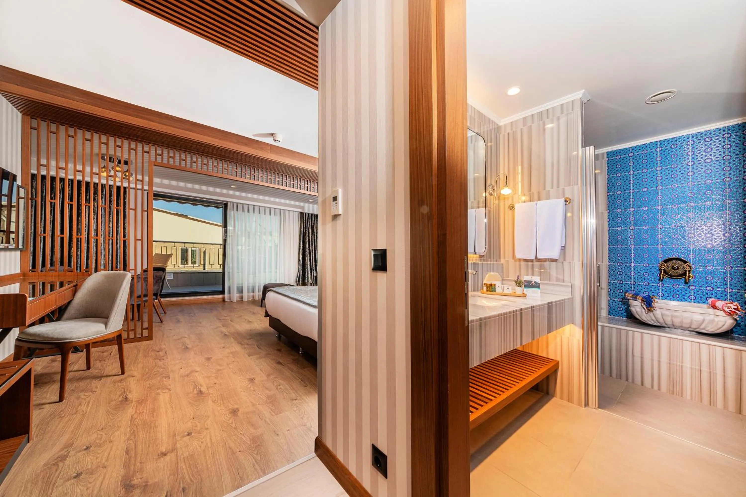 Bathroom, Bed in Mukarnas Pera Hotel