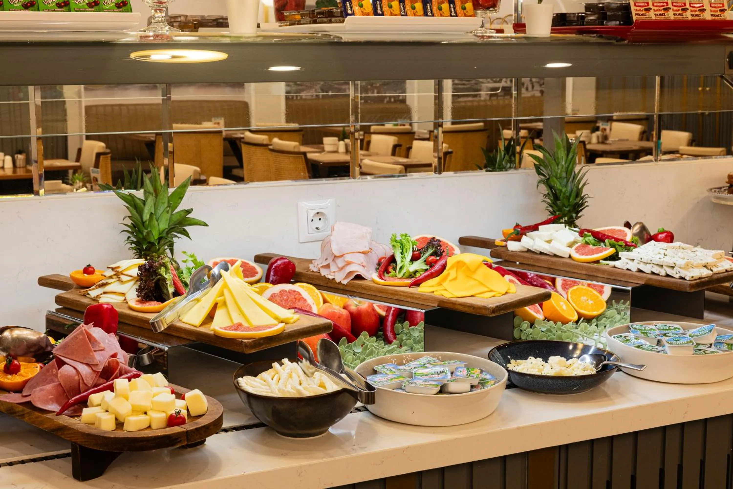 Breakfast in Mukarnas Pera Hotel