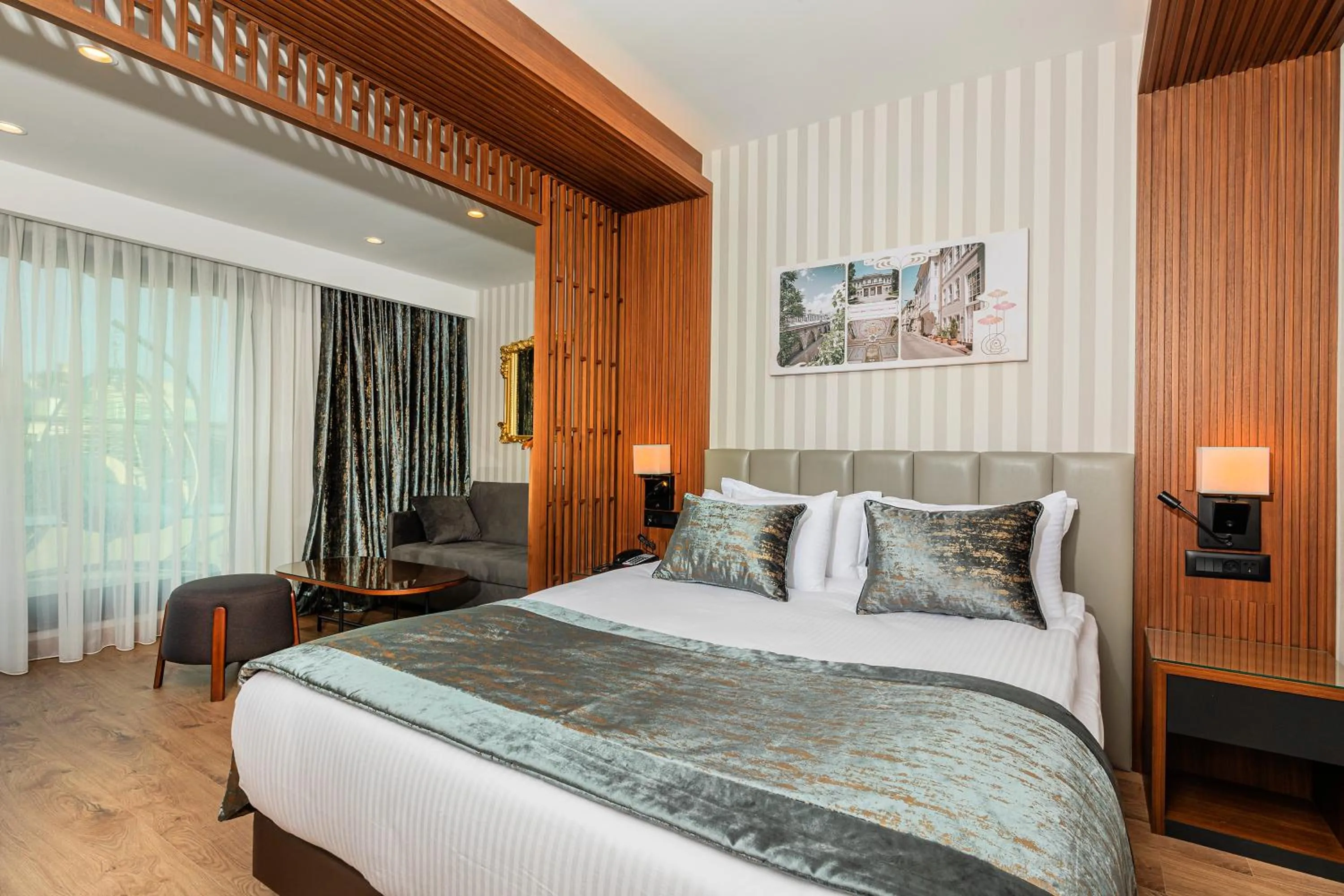 Bed in Mukarnas Pera Hotel