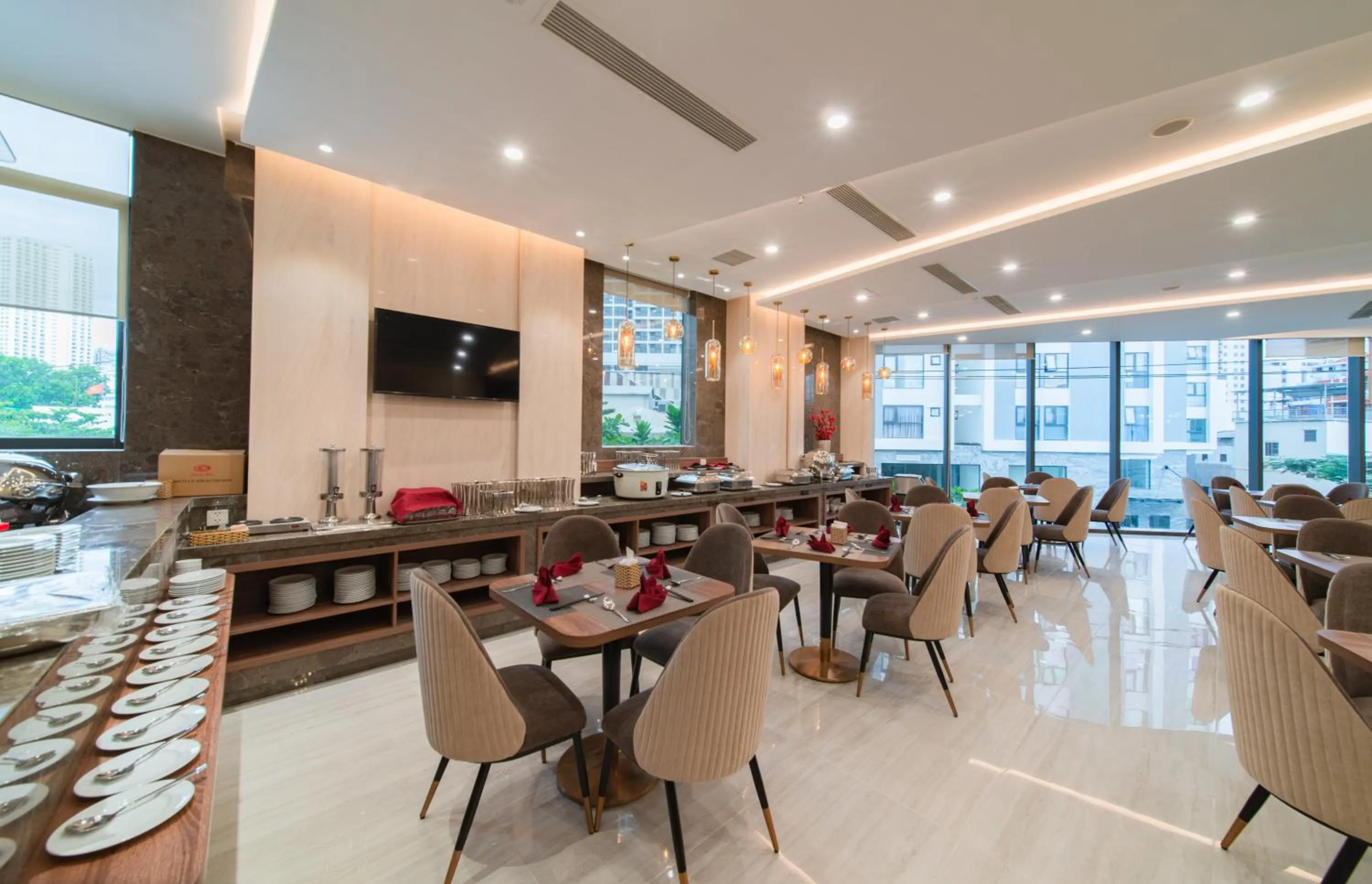 Restaurant/places to eat in Zenia Boutique Hotel Nha Trang