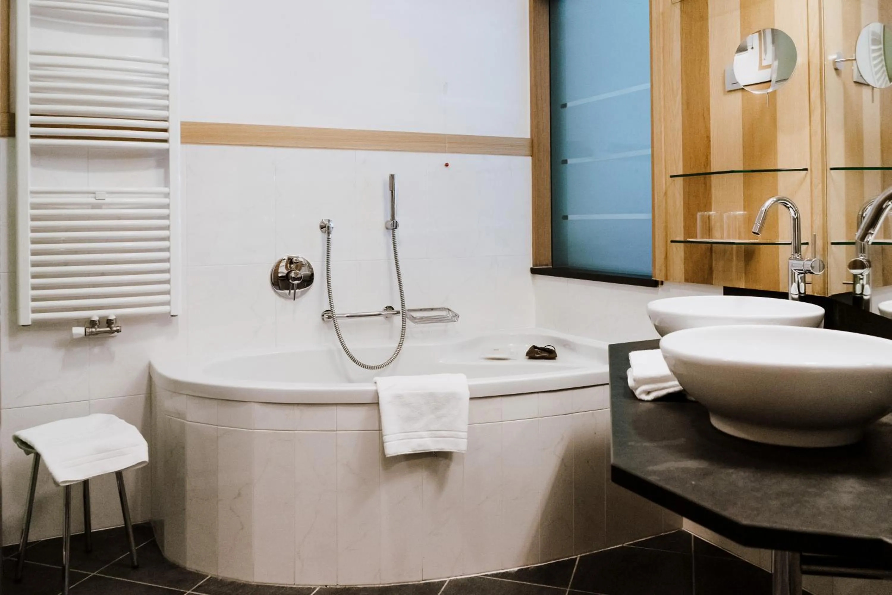 Shower in Hotel Lac Salin Spa & Mountain Resort