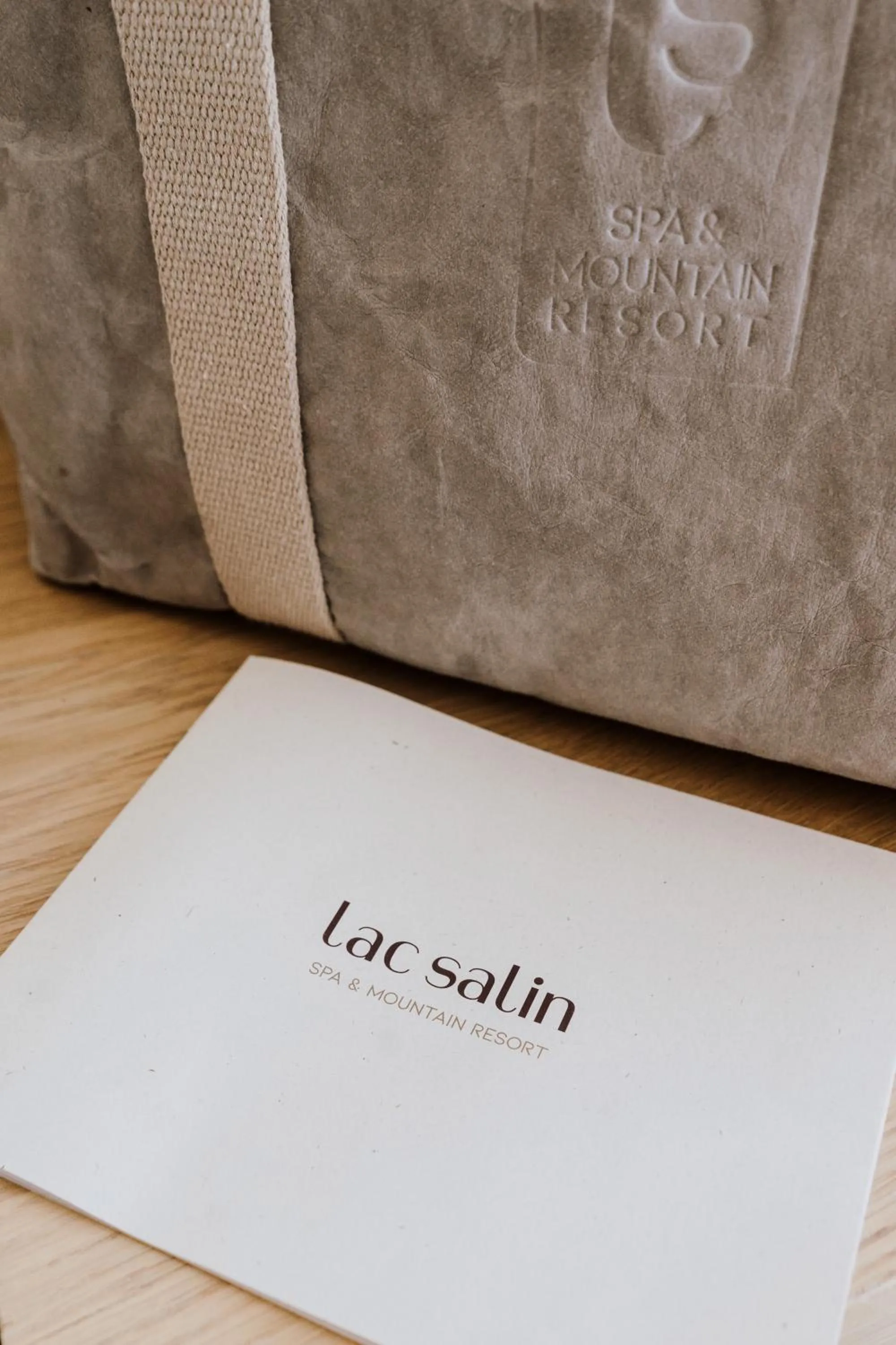 Property logo or sign in Hotel Lac Salin Spa & Mountain Resort