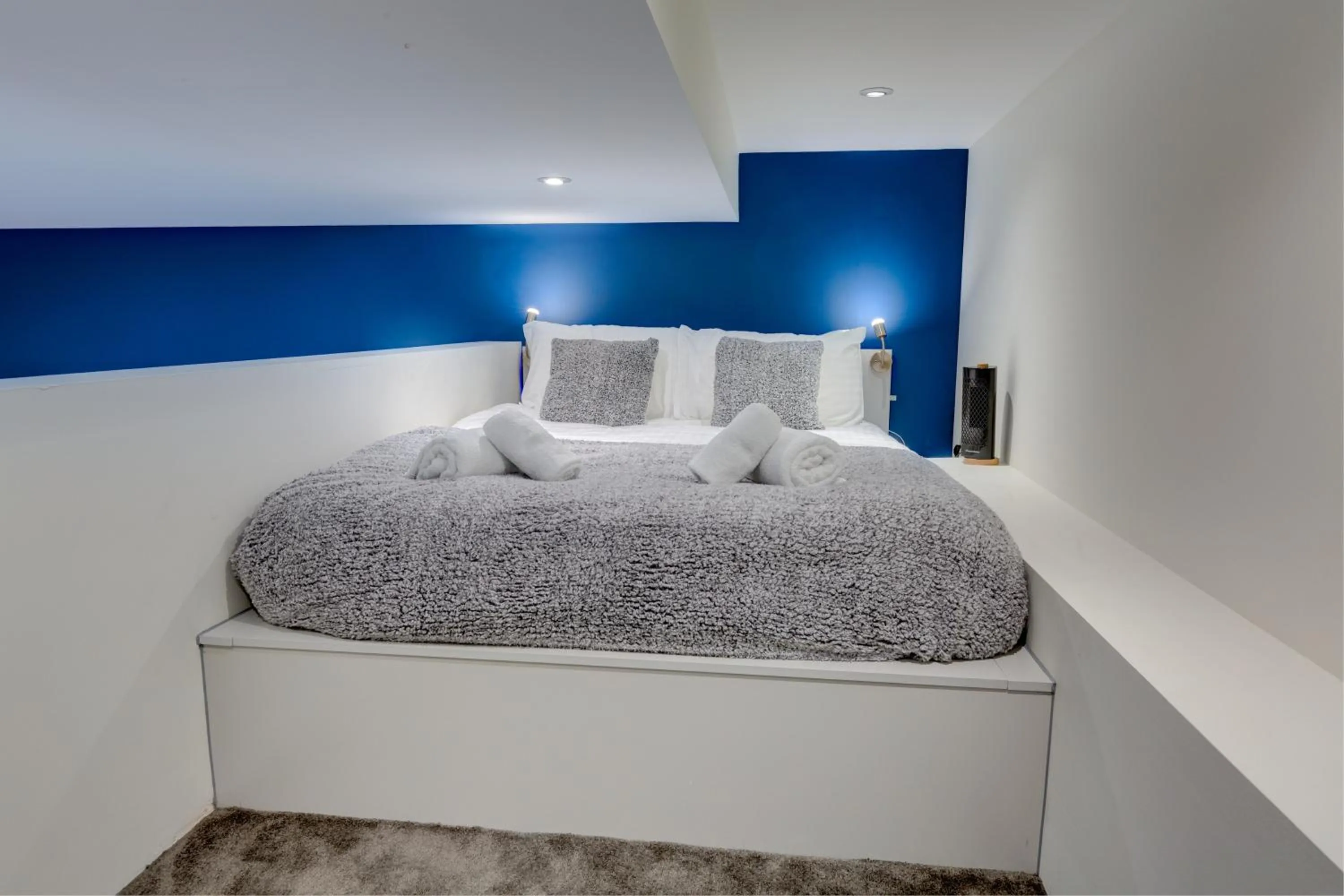 Bedroom, Bed in 2 Bed- Pureserviced 5 Brewhouse