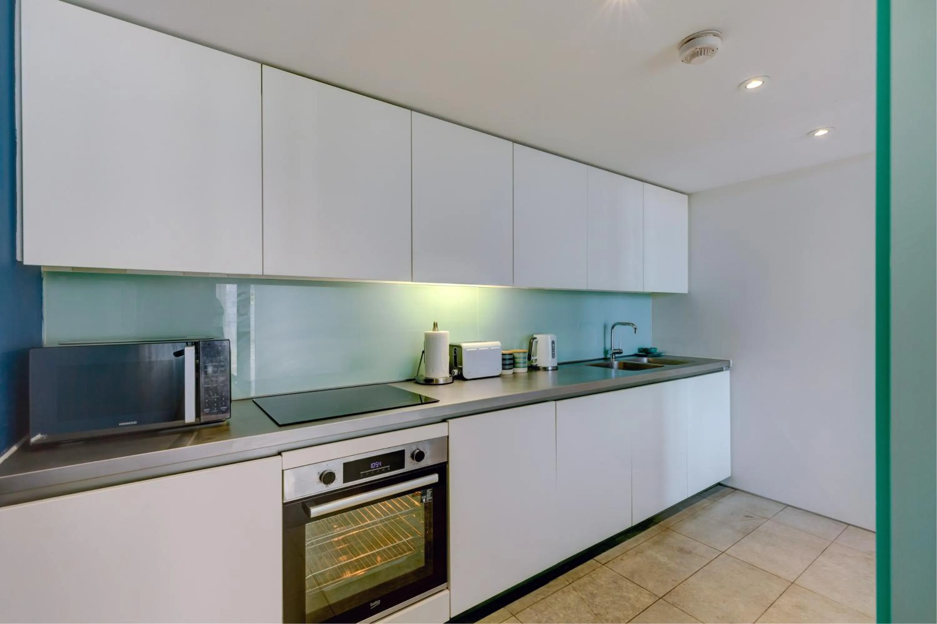 Bathroom in 2 Bed- Pureserviced 5 Brewhouse