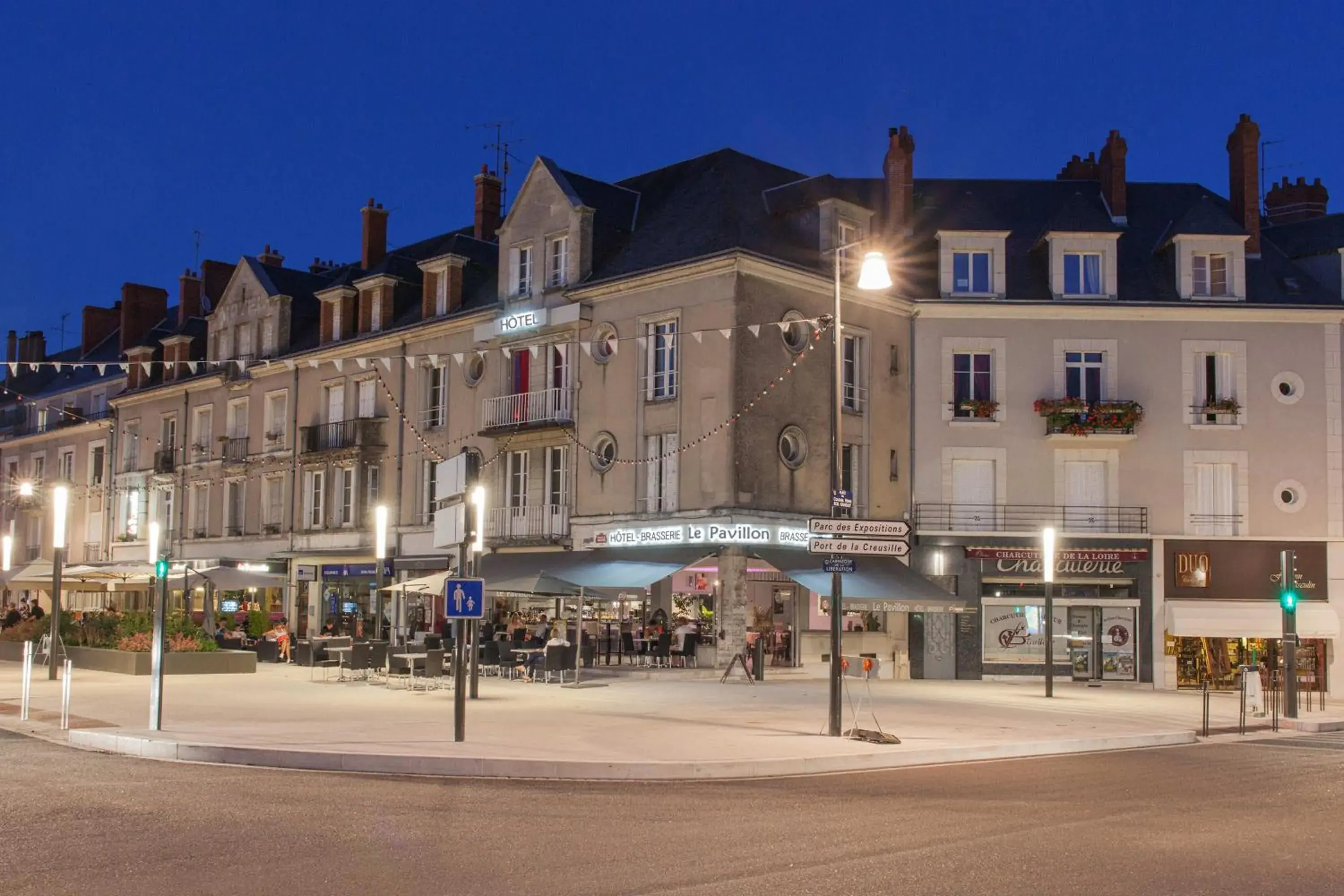 Le Pavillon Le Pavillon