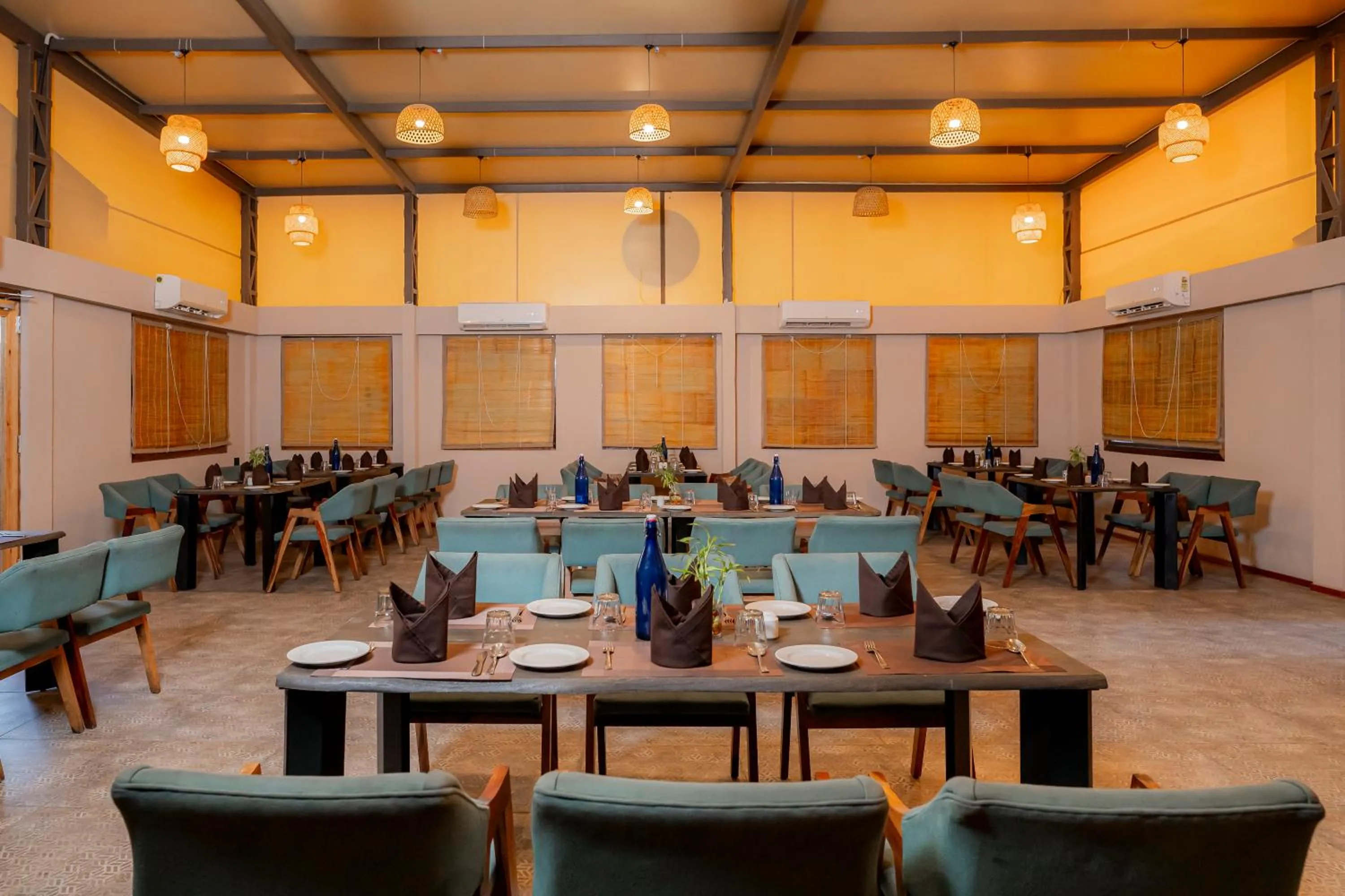 Restaurant/places to eat in The Fern Seaside Luxurious Tent Resort Diu