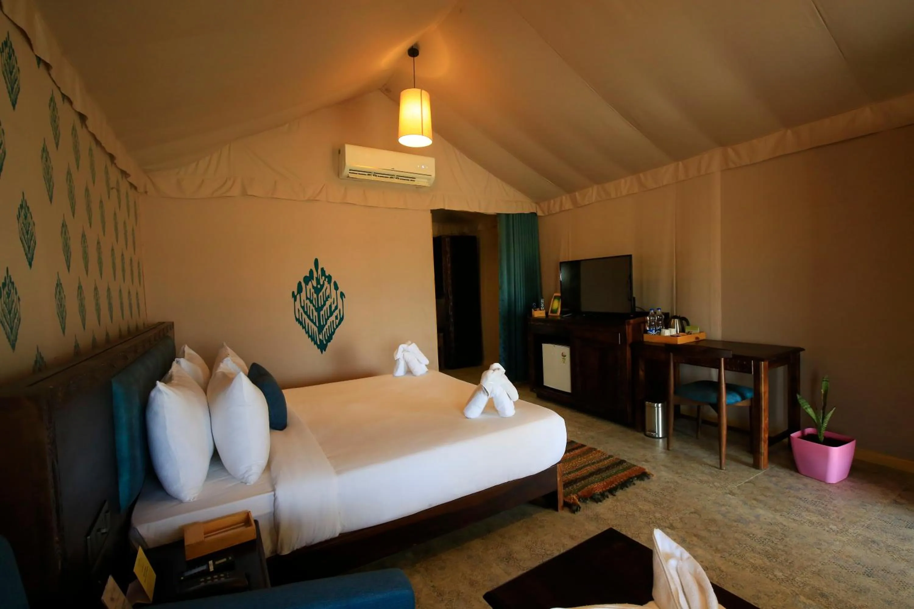 Bedroom, Bed in The Fern Seaside Luxurious Tent Resort Diu