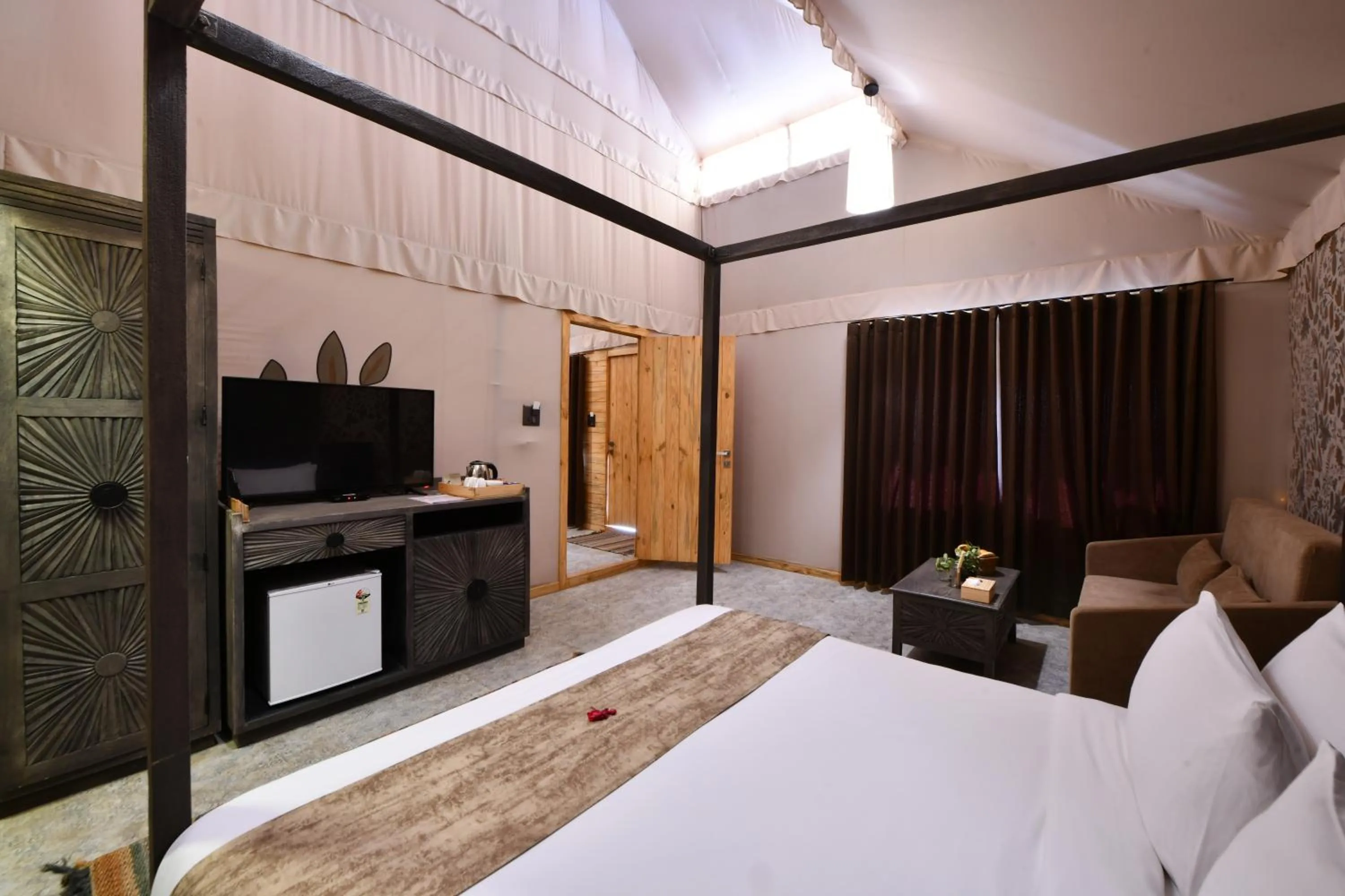 Bedroom, Bed in The Fern Seaside Luxurious Tent Resort Diu