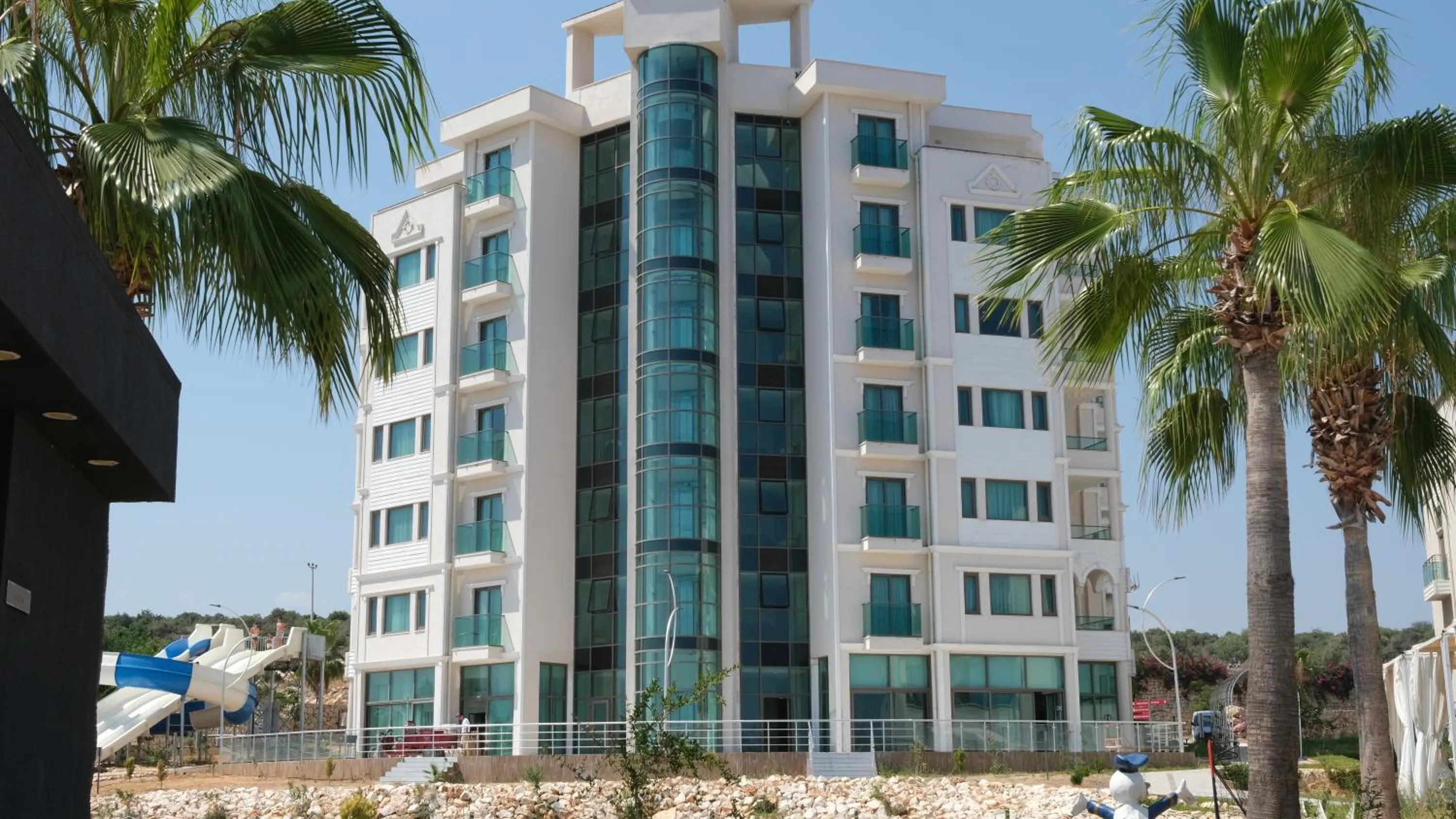 Property building in Ramada Resort By Wyndham Kizkalesi