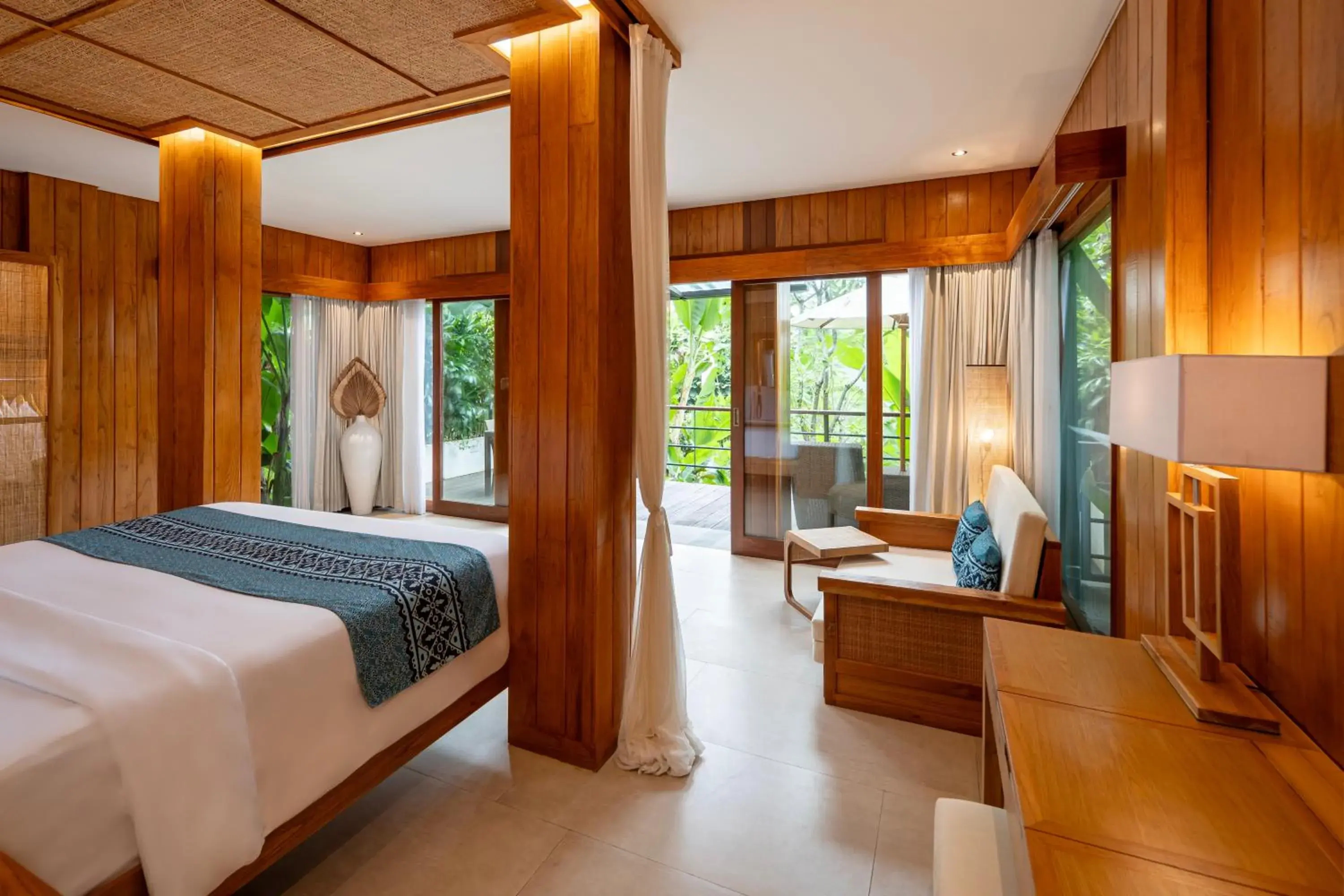 Jungle Suite King with Free Daily Scheduled Activities in Kappa Senses Ubud Jungle Suite King with Free Daily Scheduled Activities in Kappa Senses Ubud