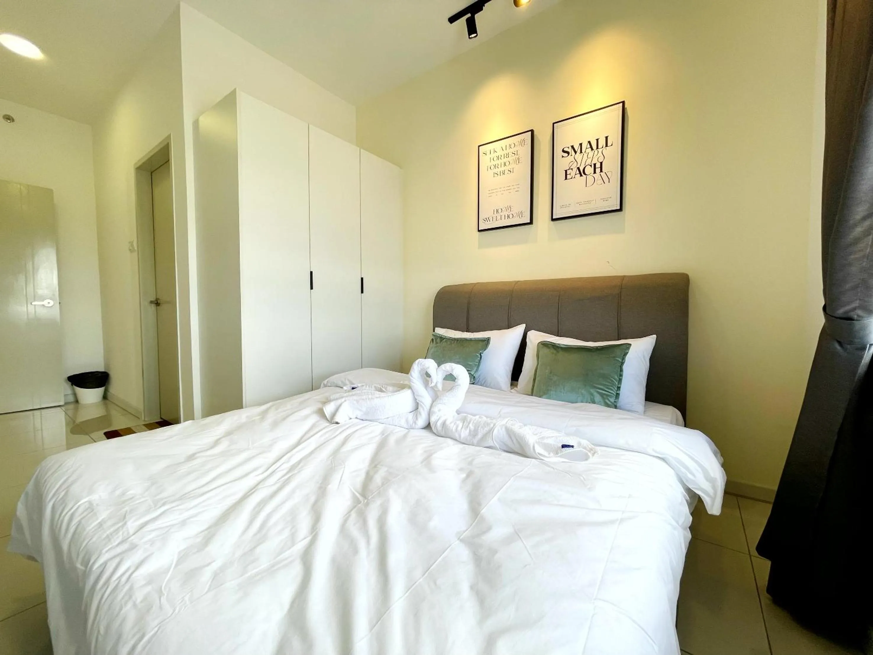 Bedroom, Bed in Horizon Suite Homestay, KLIA by S&T Homez