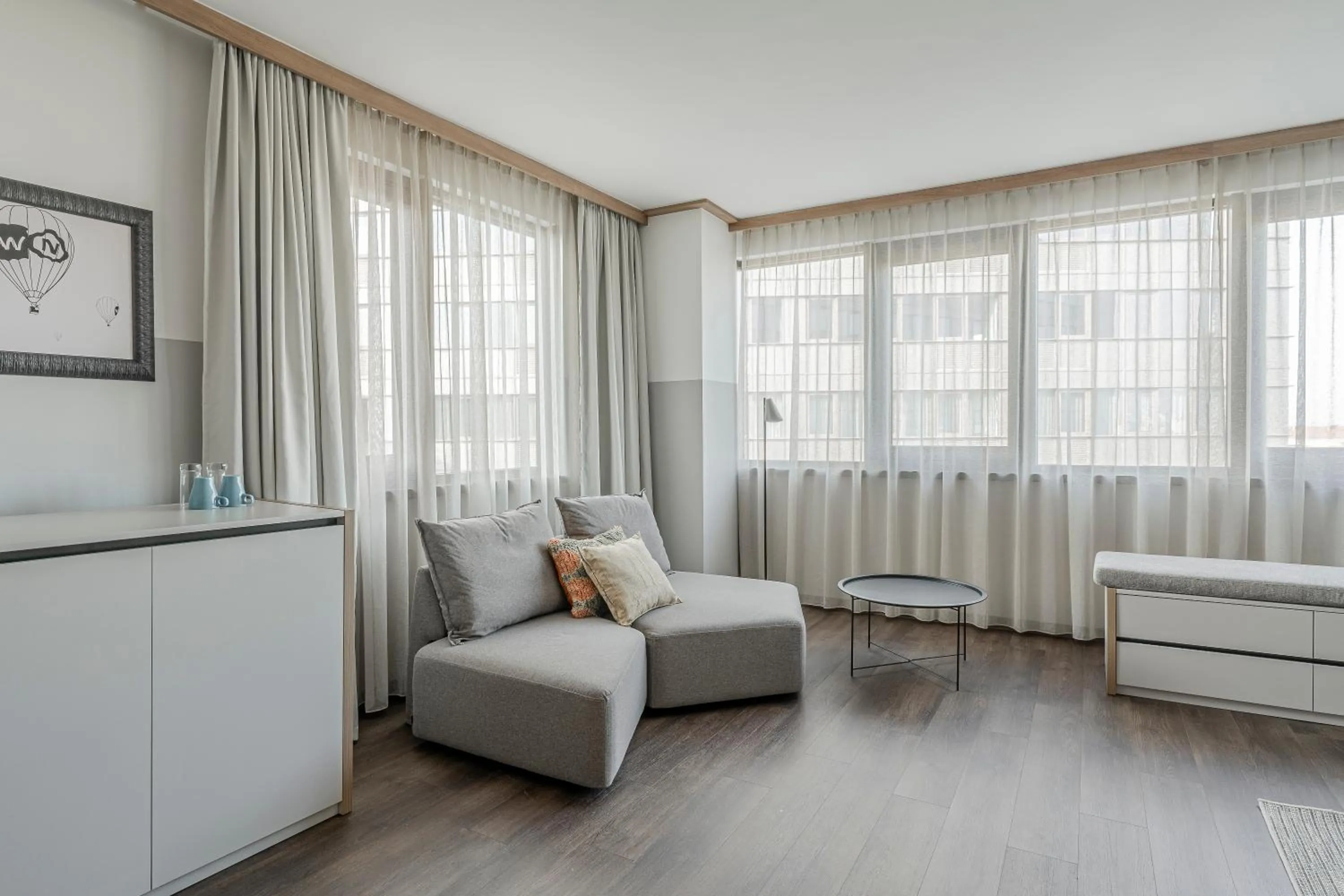 Family in WN LAB Hotel - Stay where Christmas magic lives