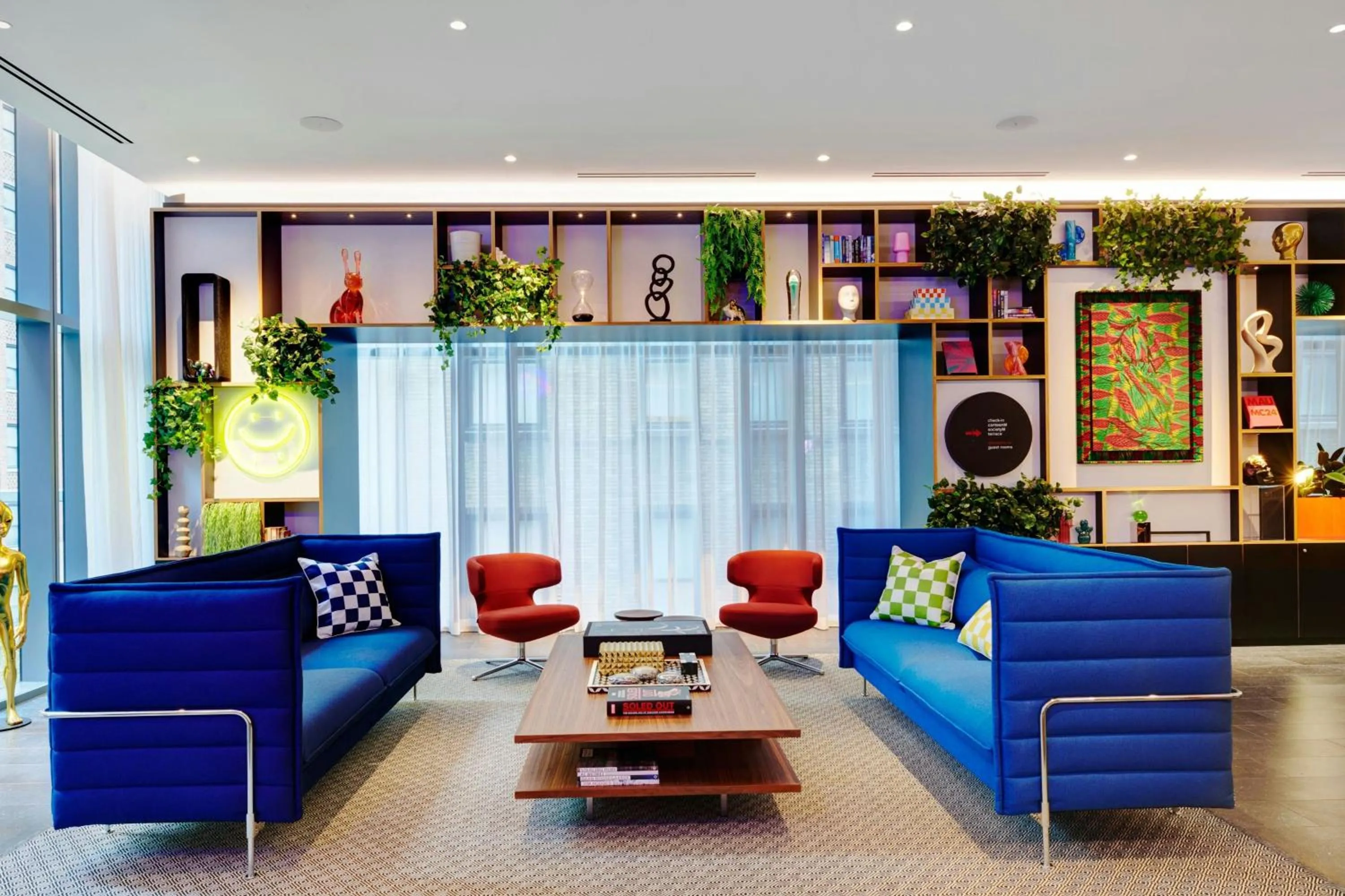 Lobby or reception in citizenM Chicago Downtown