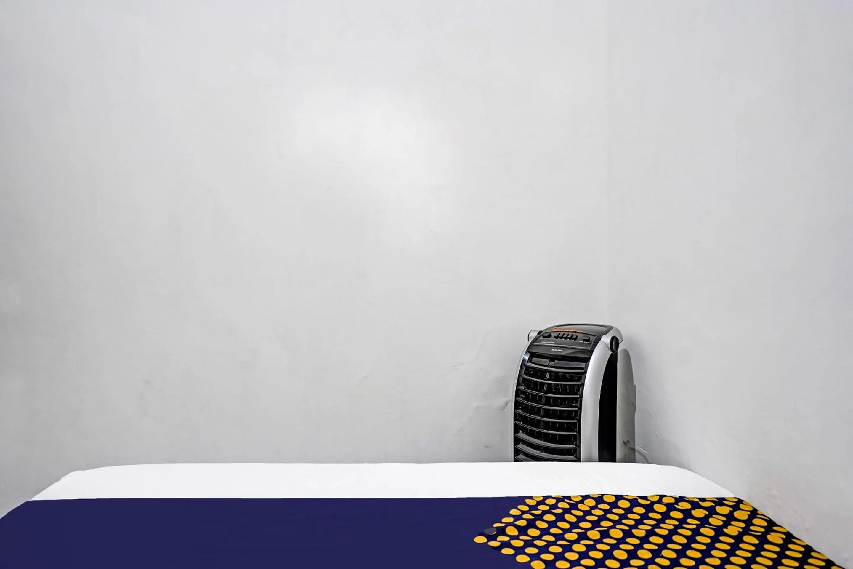 Bedroom, Bed in Hotel O Reva Residence Syariah