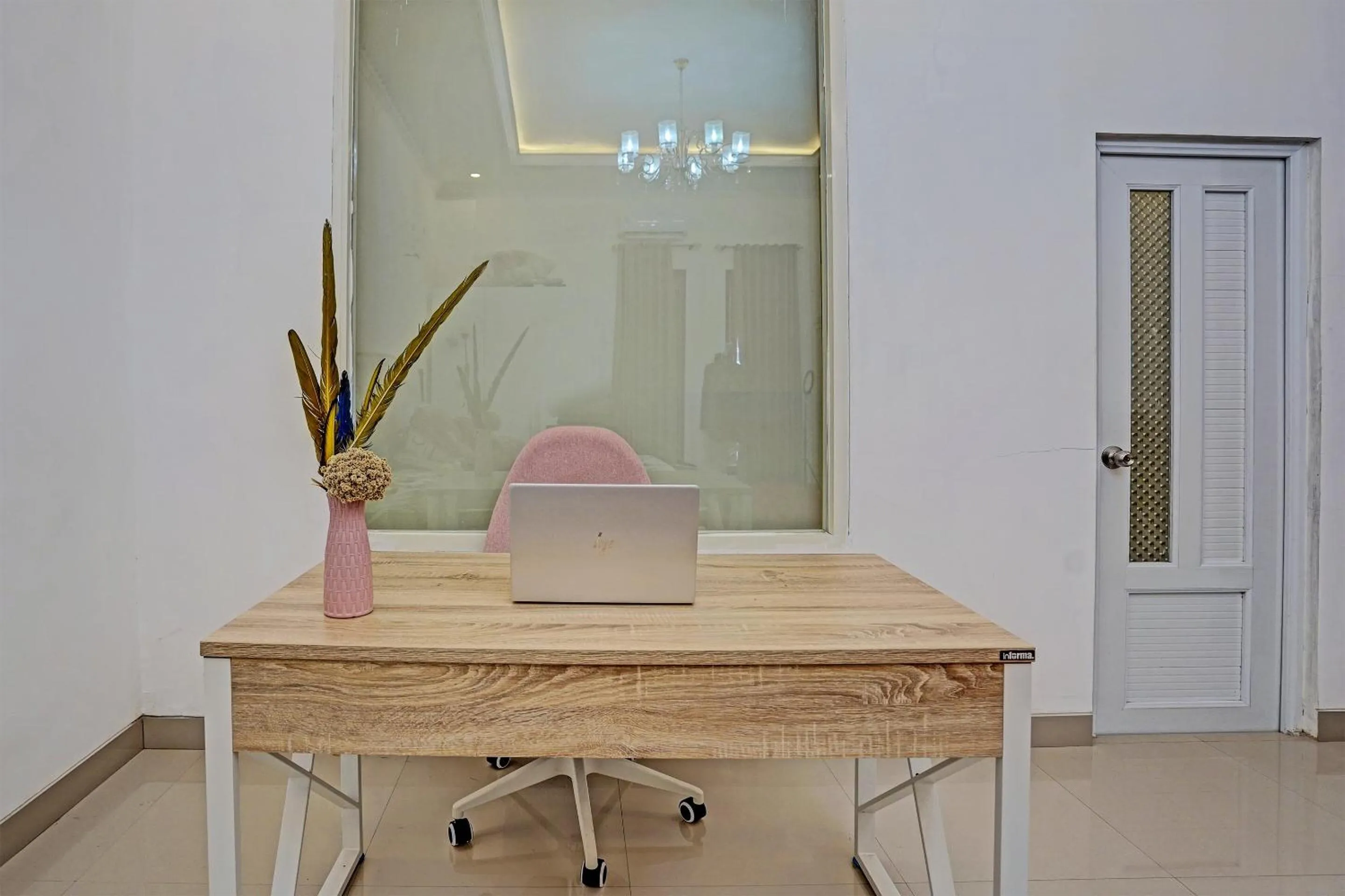 Lobby or reception in Hotel O Reva Residence Syariah