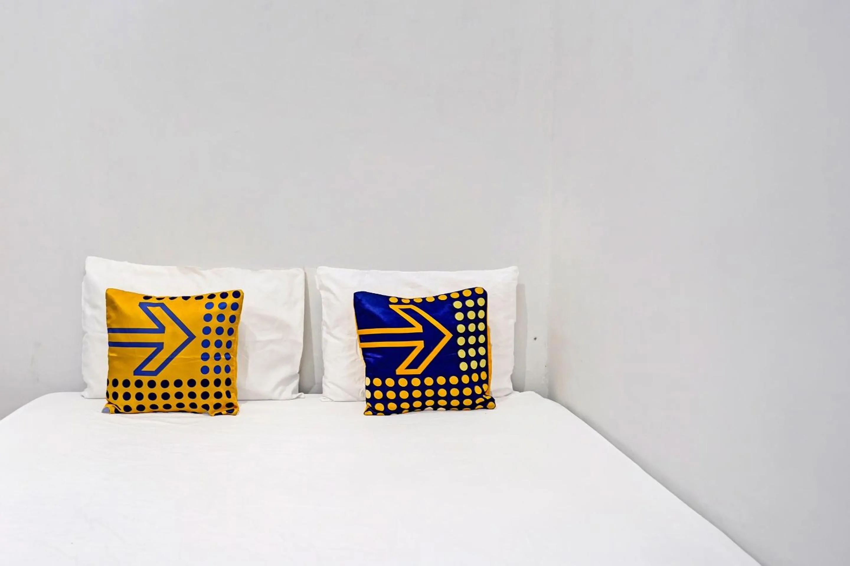 Bedroom, Bed in Hotel O Reva Residence Syariah