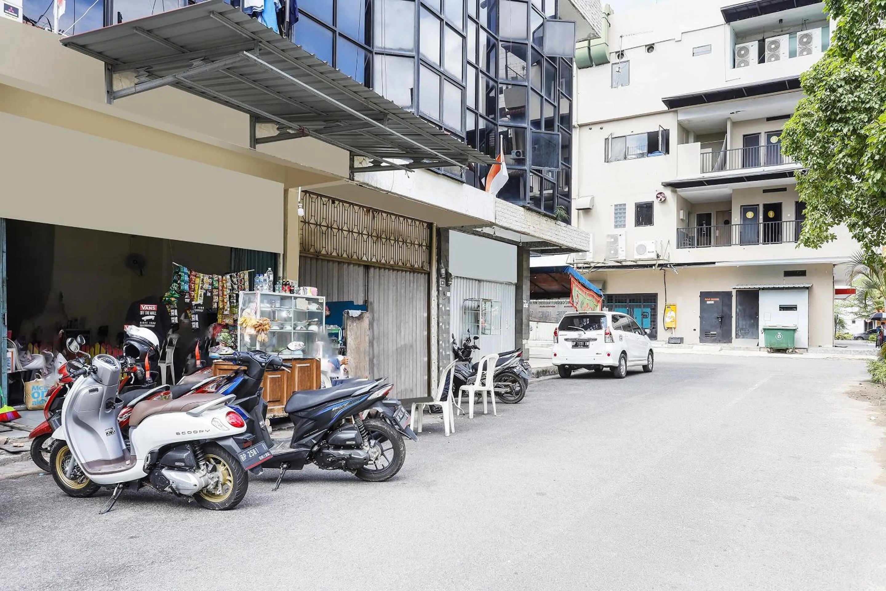 Facade/entrance in Hotel O Ringin Pitu 2 SyariahNearAnugrah Sinar Lautan