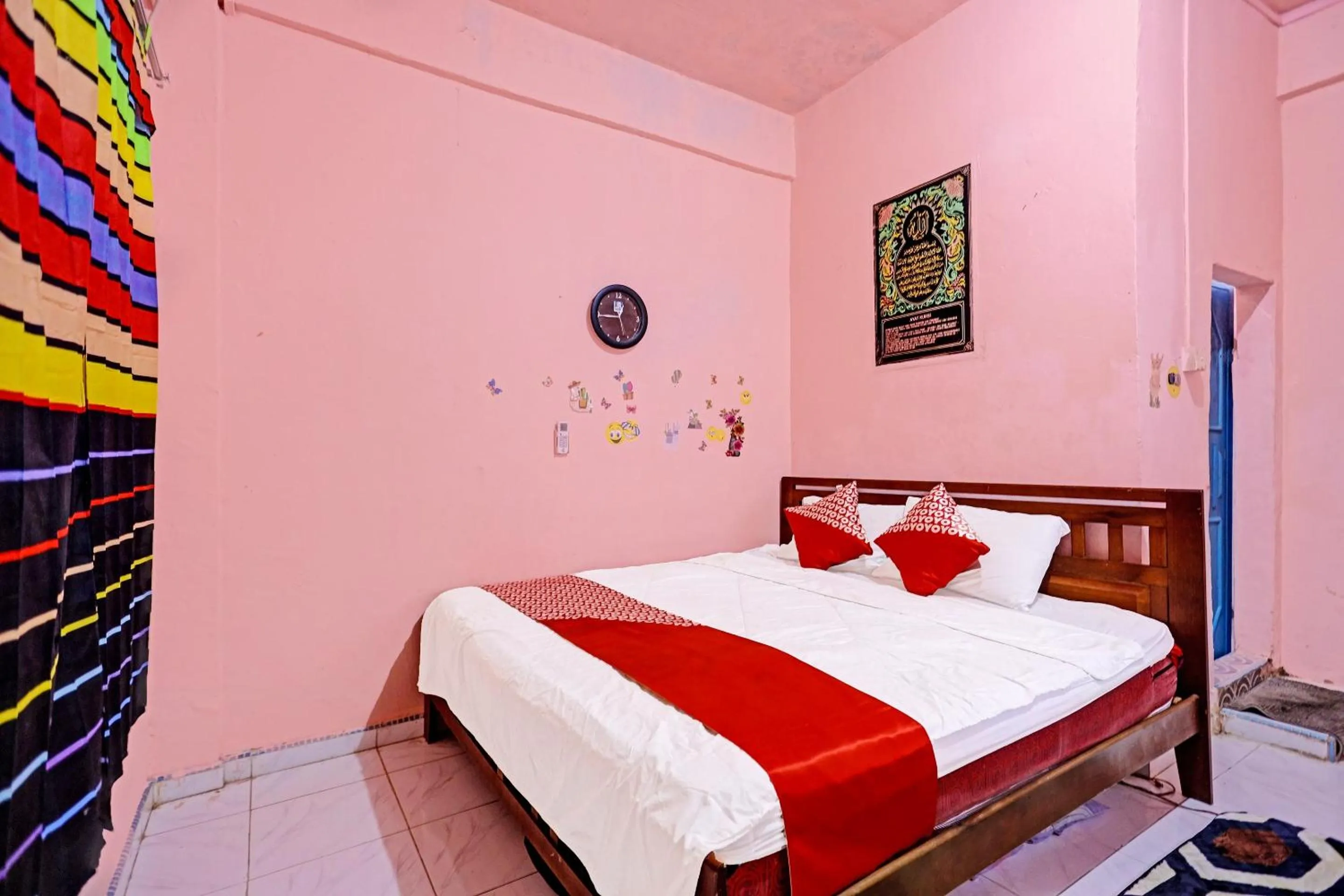 Bedroom, Bed in Hotel O Duta Stay