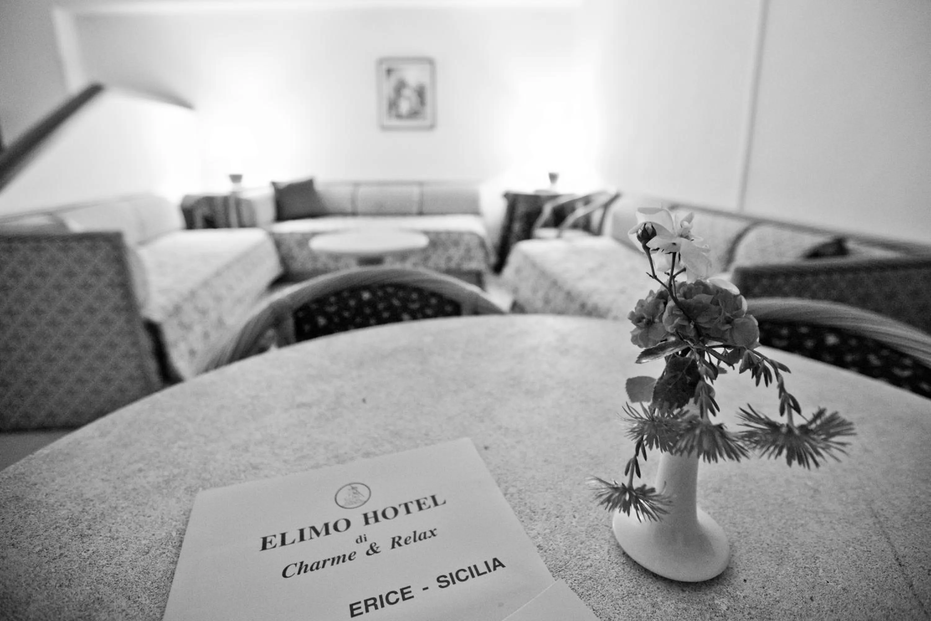 Decorative detail in Hotel Elimo