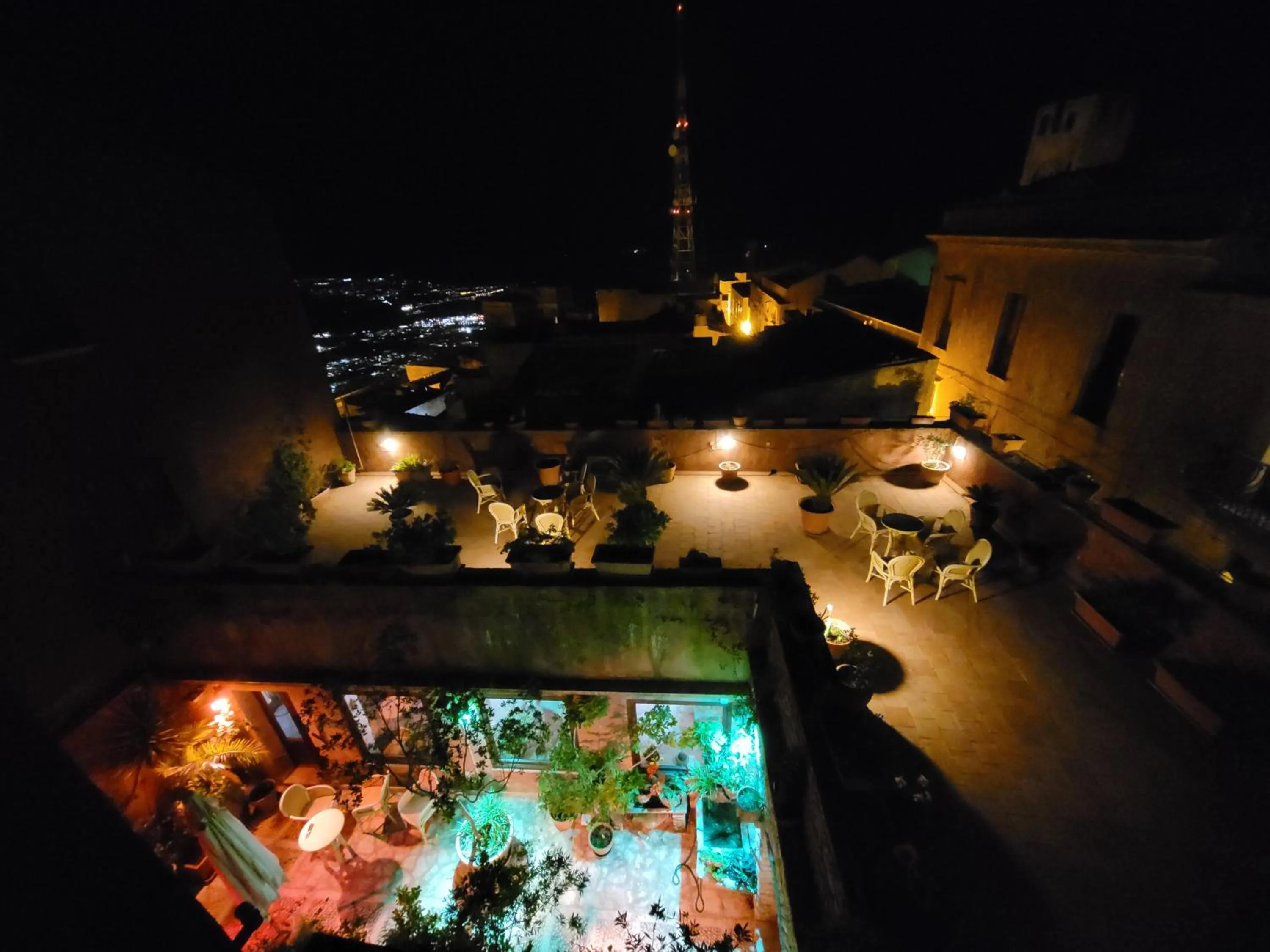 Balcony/Terrace in Hotel Elimo