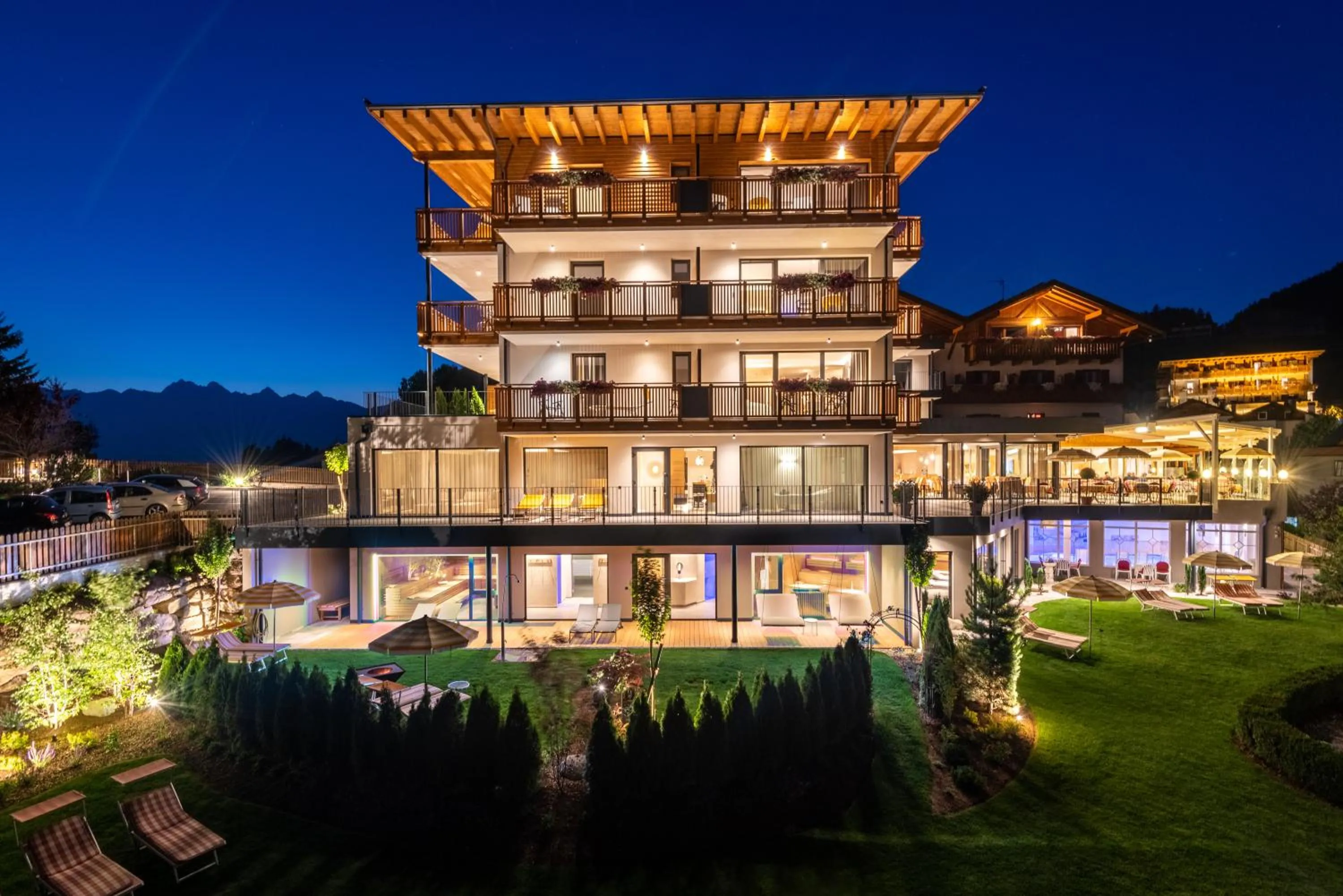 Property building in Hotel Sonnenheim