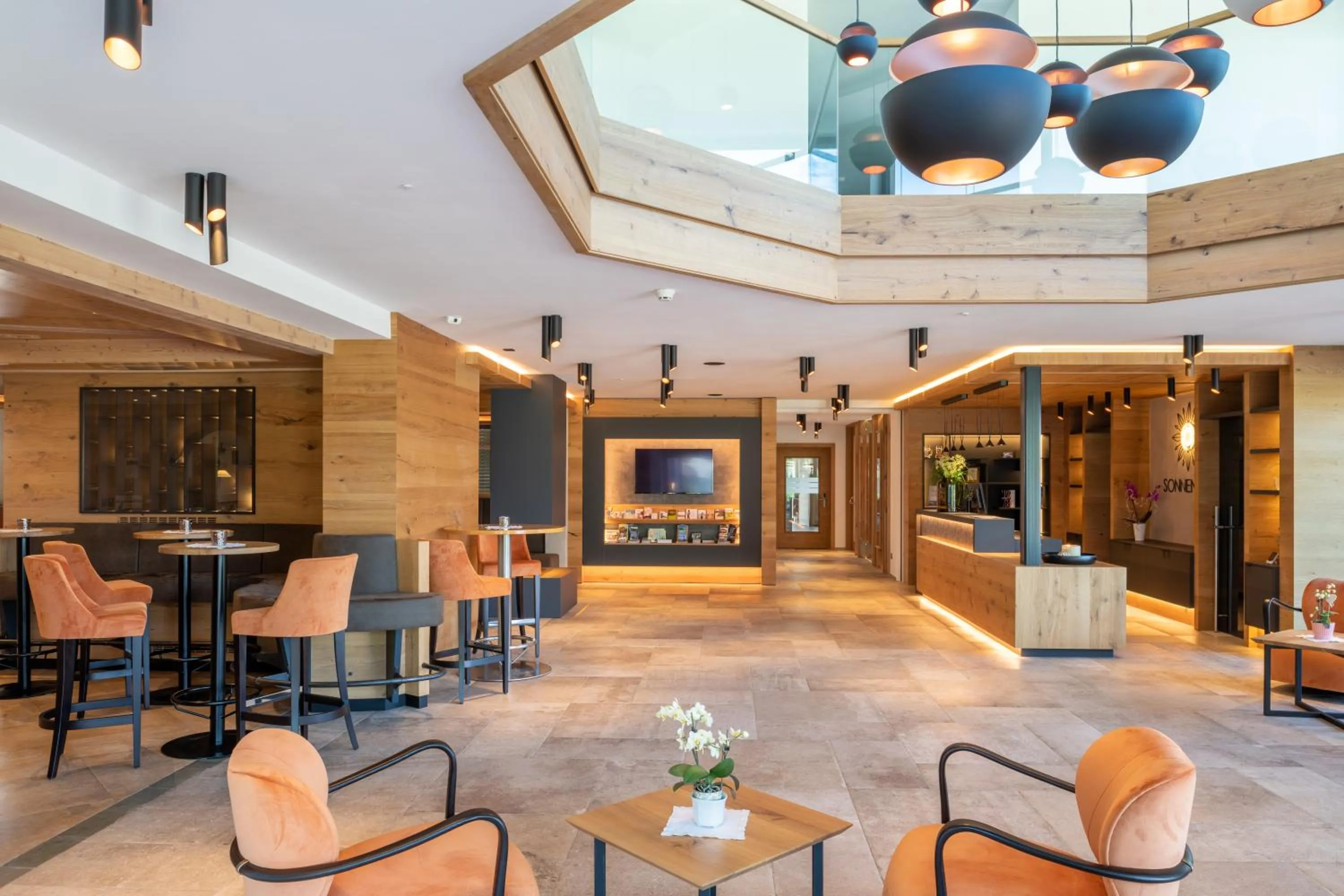 Lobby or reception in Hotel Sonnenheim