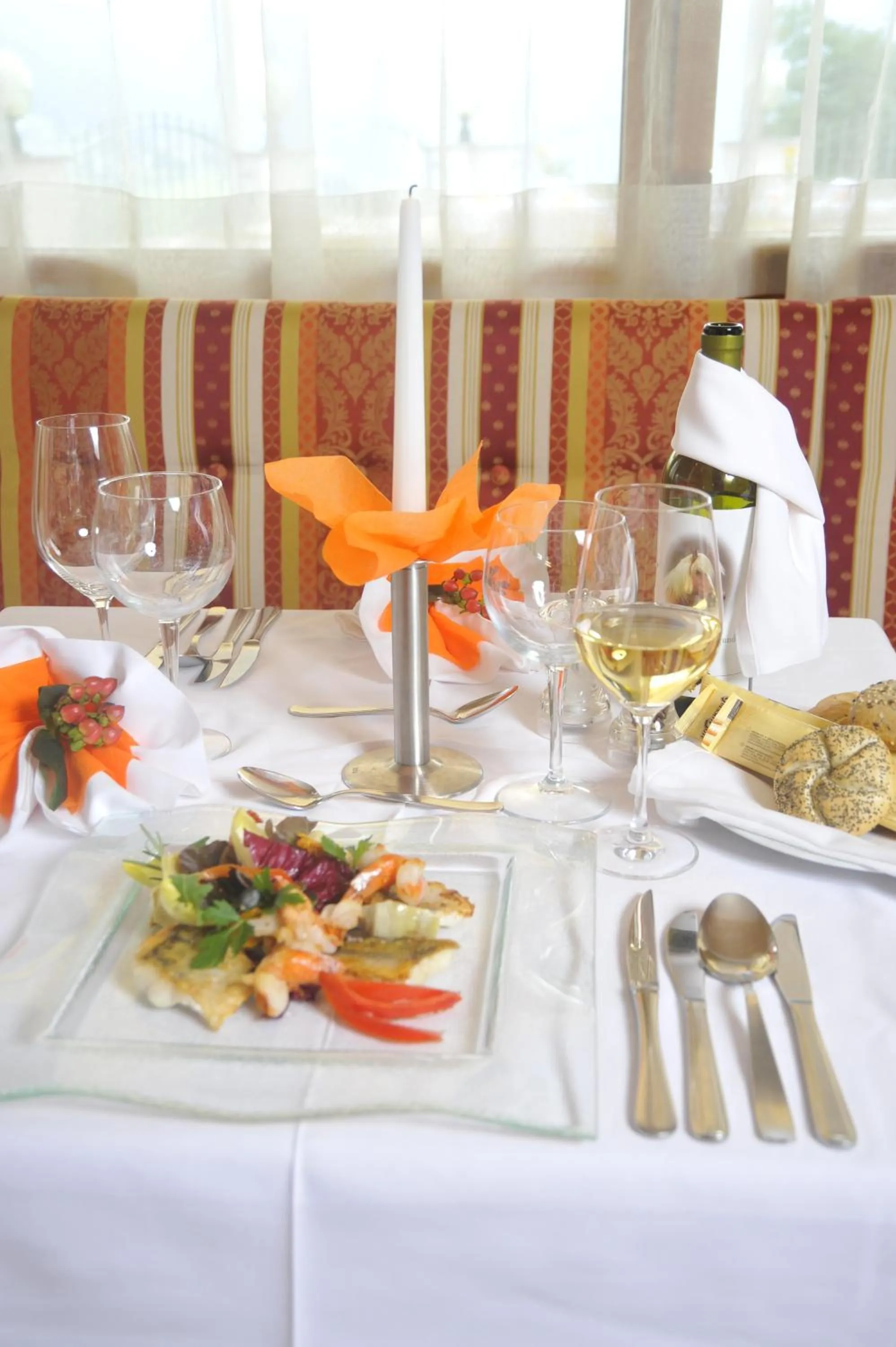 Restaurant/places to eat in Hotel Sonnenheim