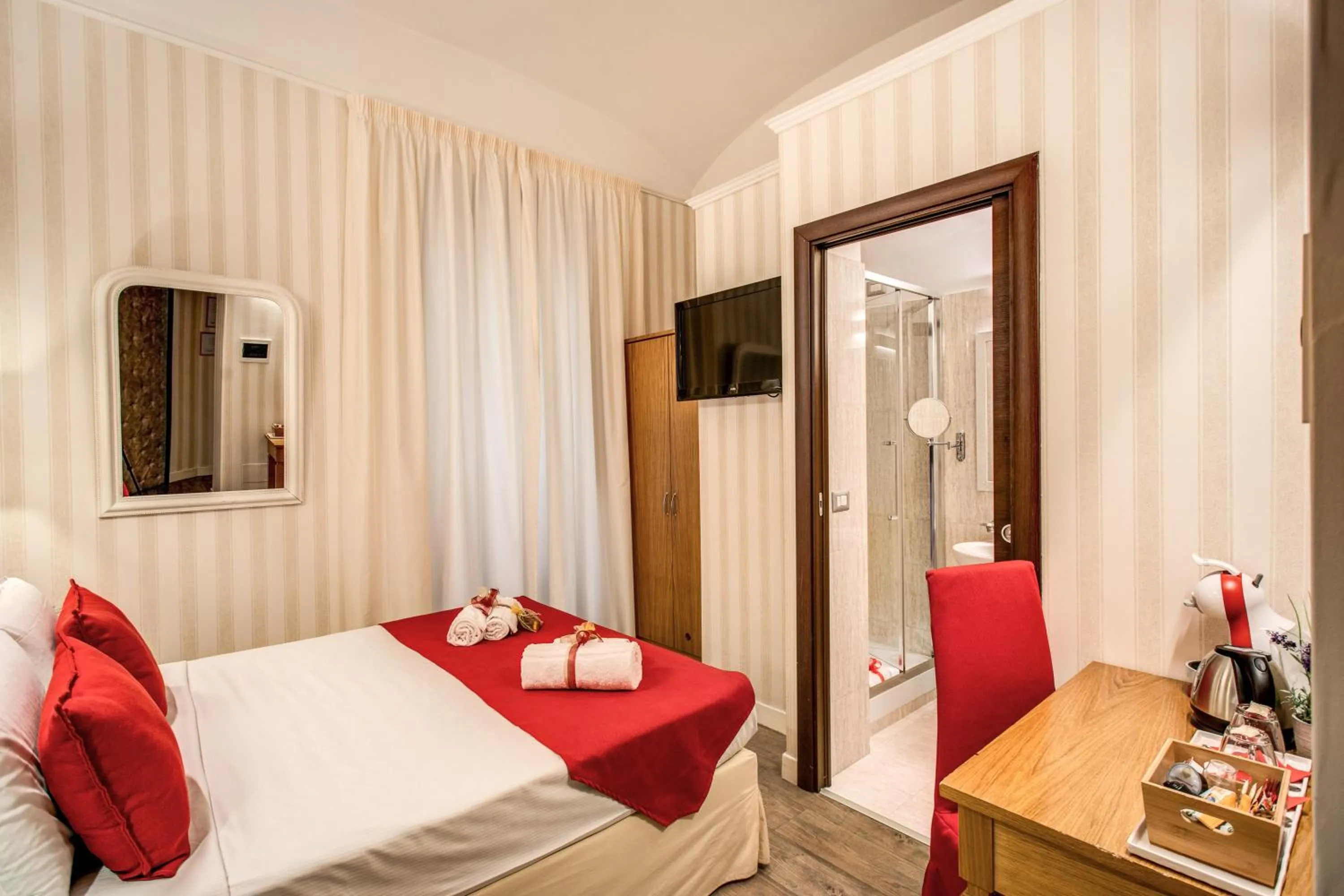 Photo of the whole room, Bed in Auditorium Mecenate