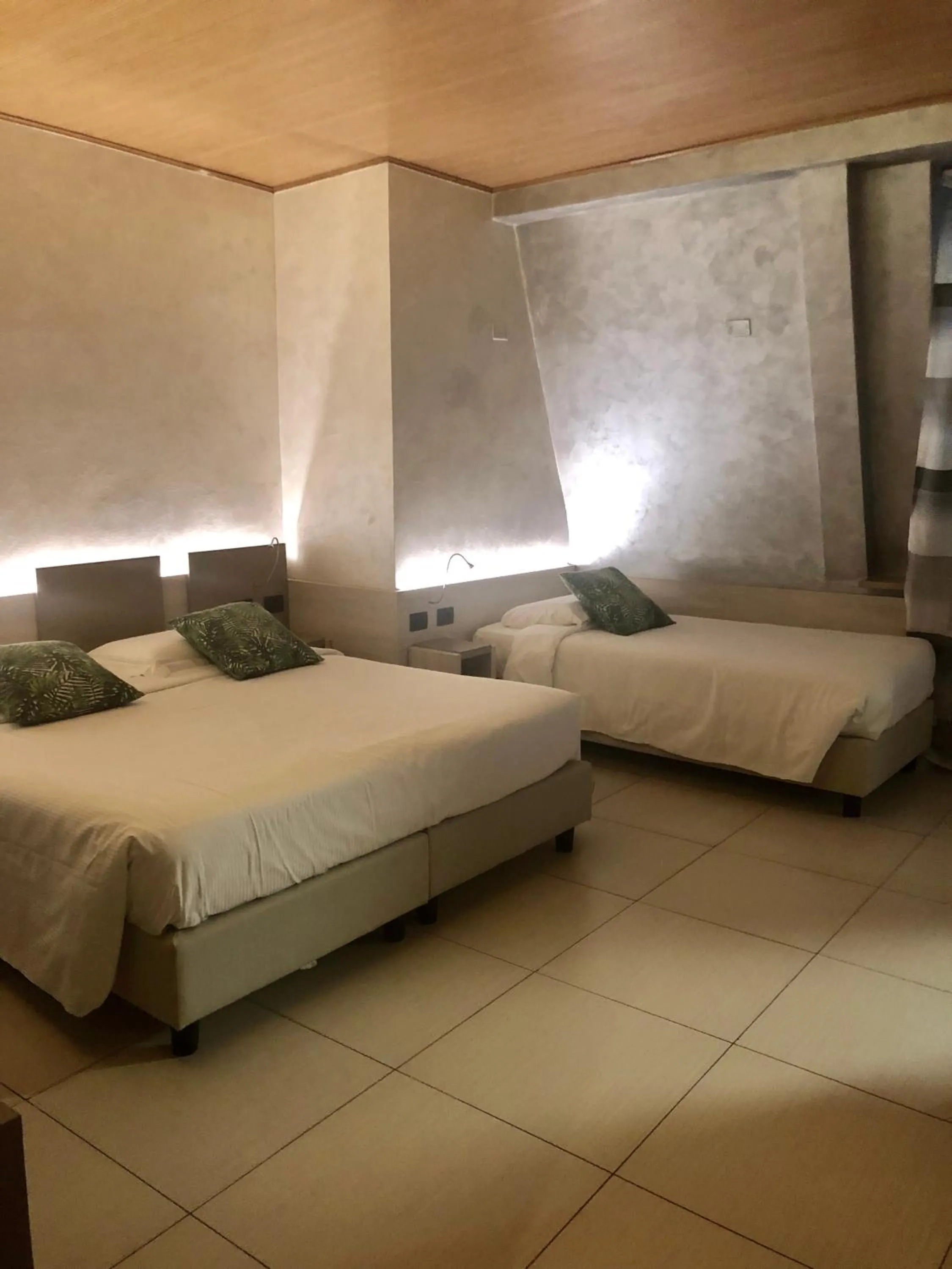 Bedroom, Bed in Hotel Bolzano