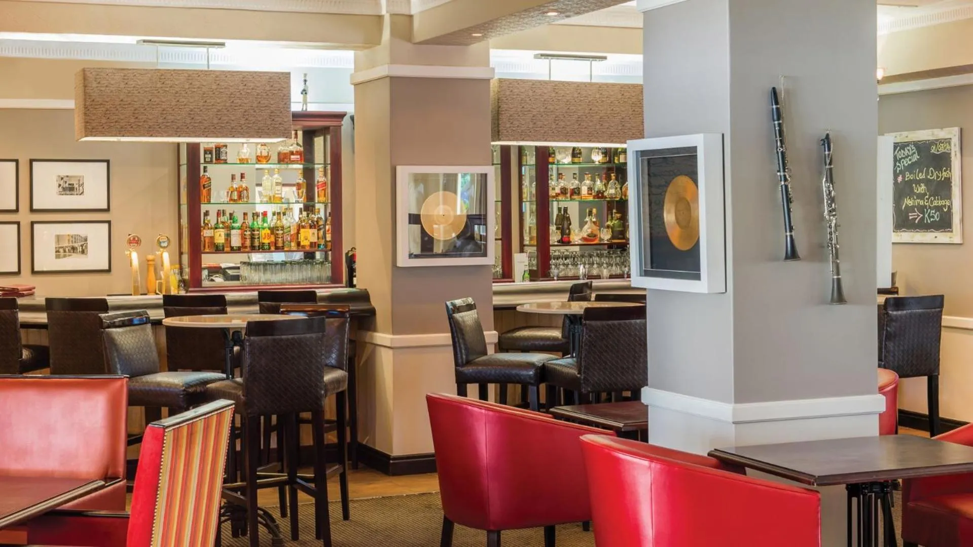 Lounge or bar in Southern Sun Ridgeway Lusaka