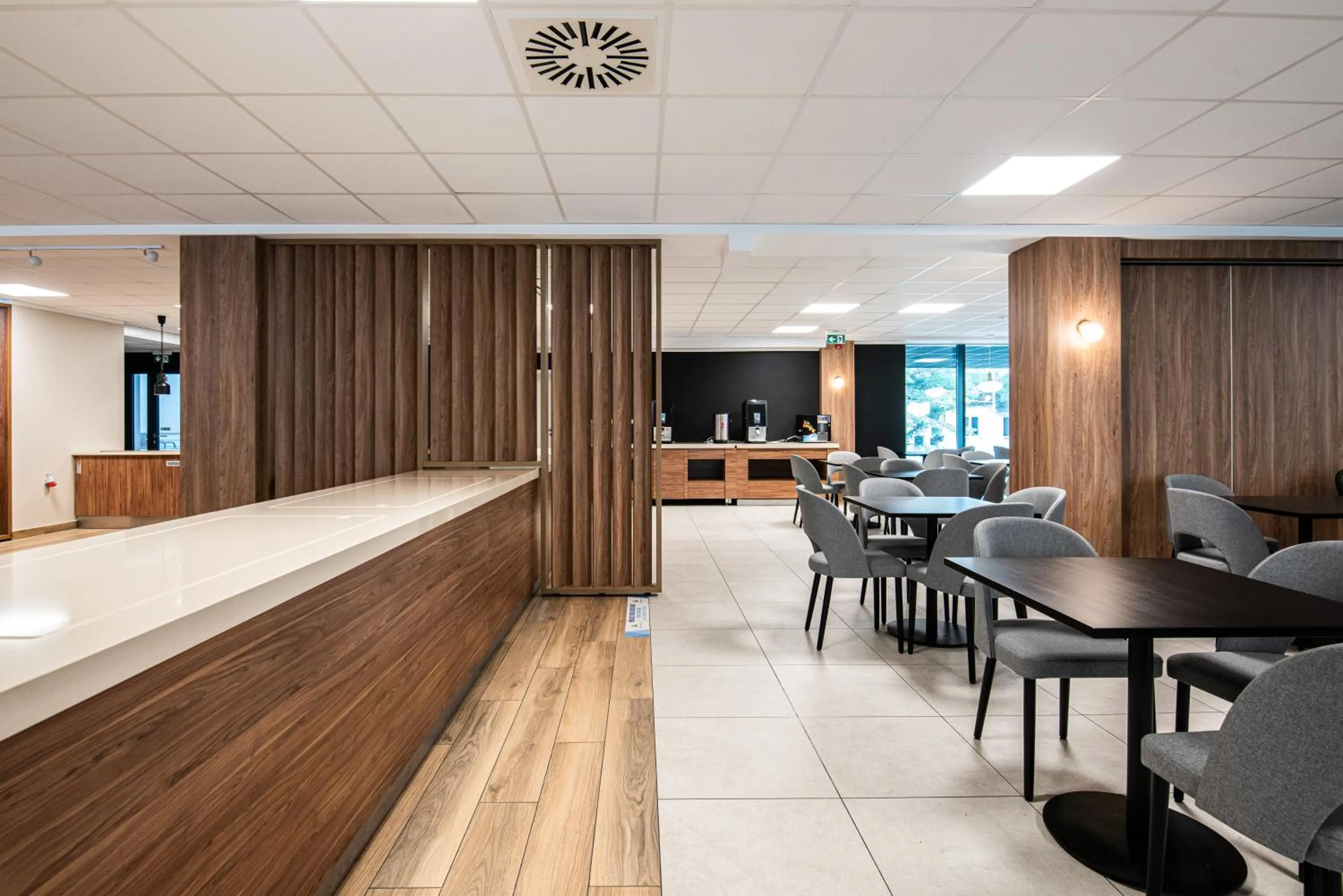 Restaurant/places to eat in Interferie Dąbki SU Argentyt