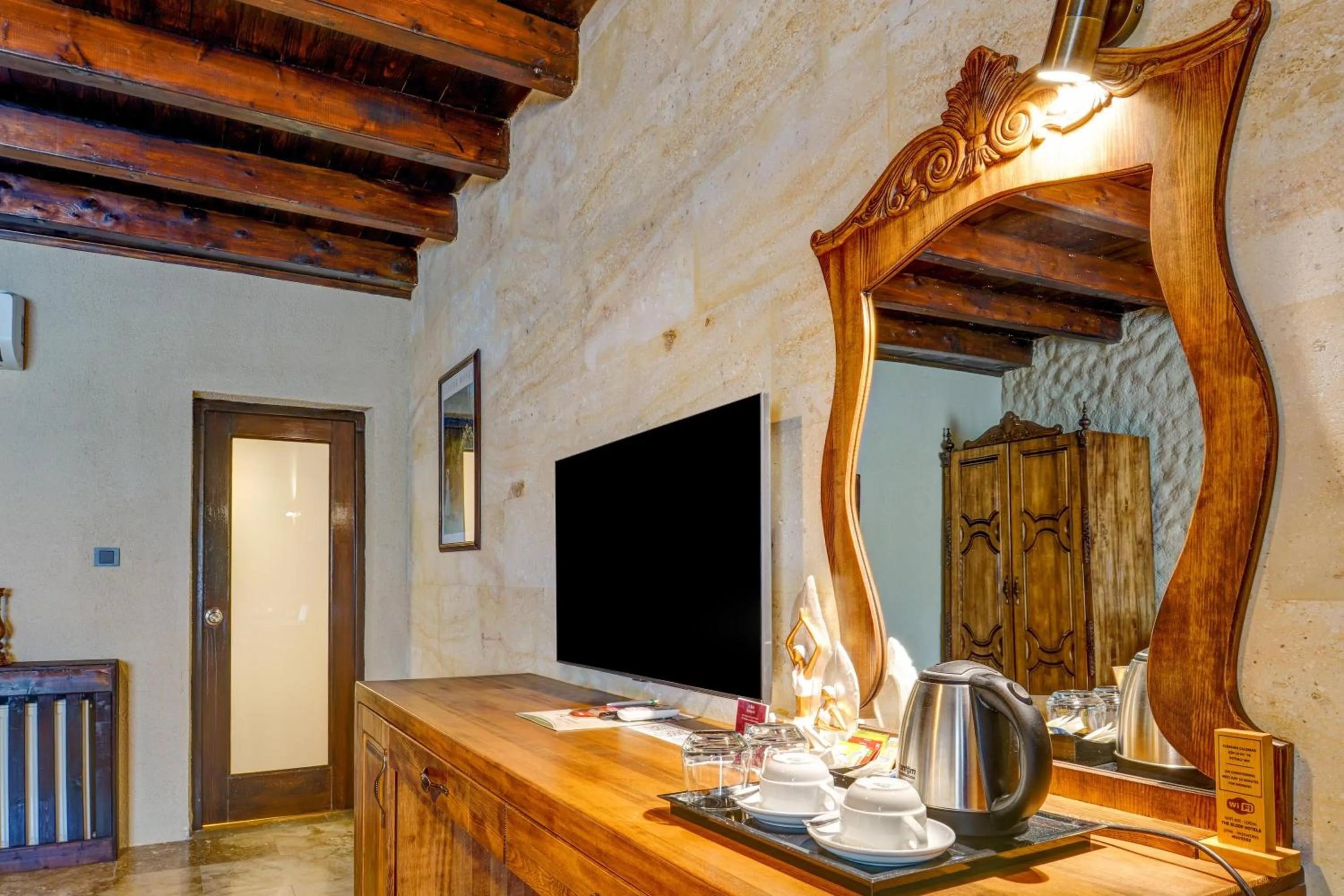 TV and multimedia in A La Mode Cappadocia