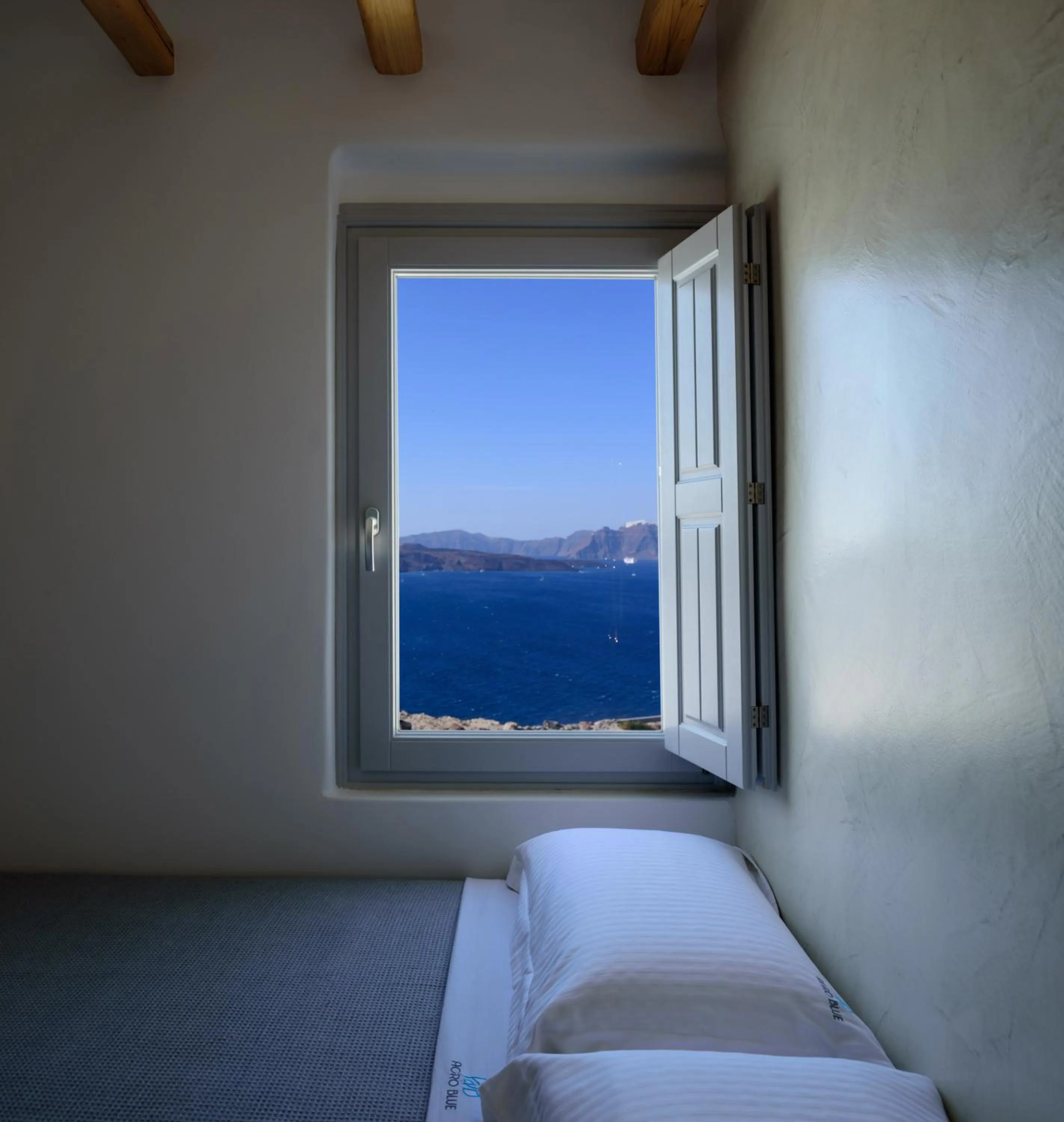 Bedroom, Bed in Acro Blue Luxury Villas