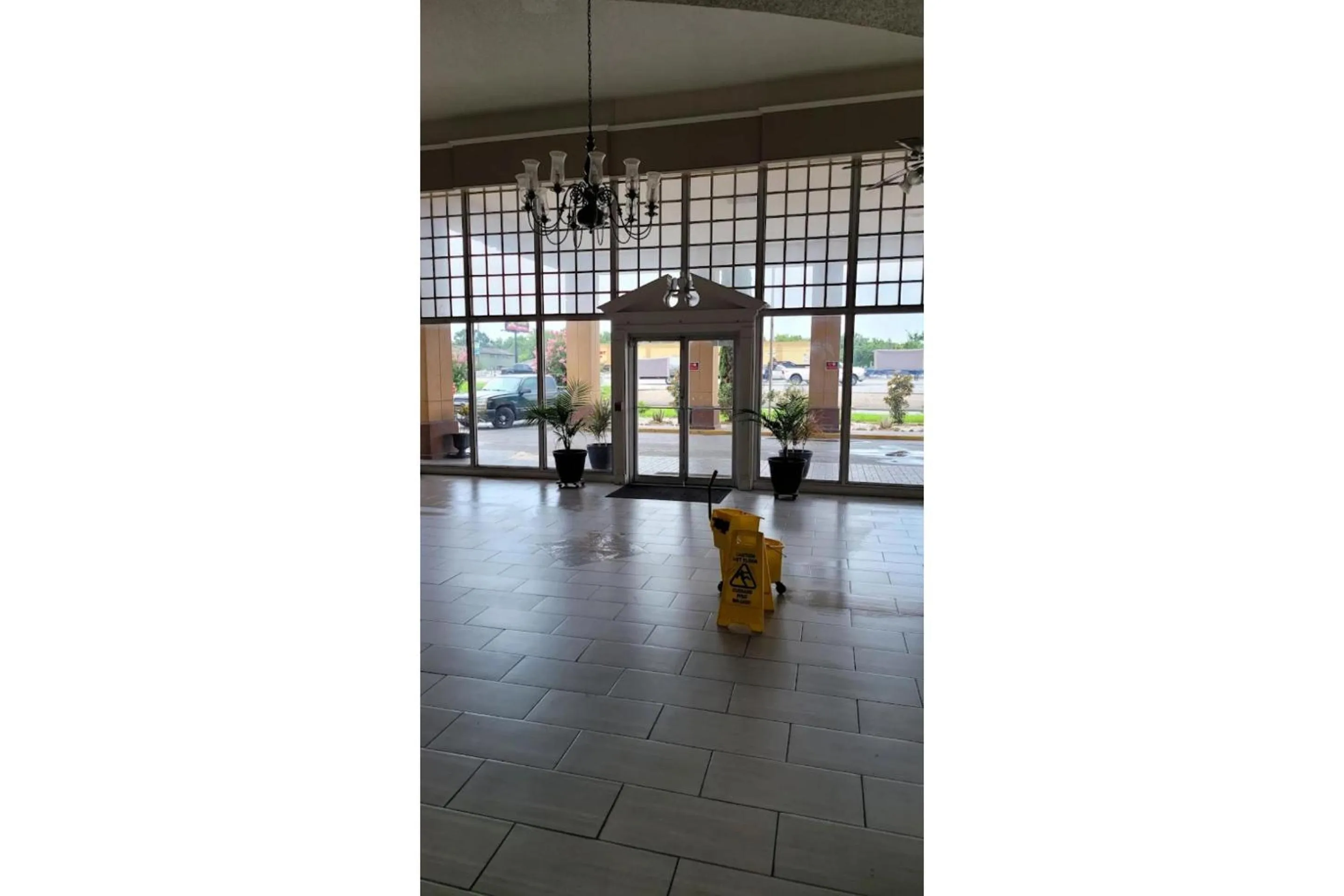 Lobby or reception in Regency Inn & Suites Houston East I 10