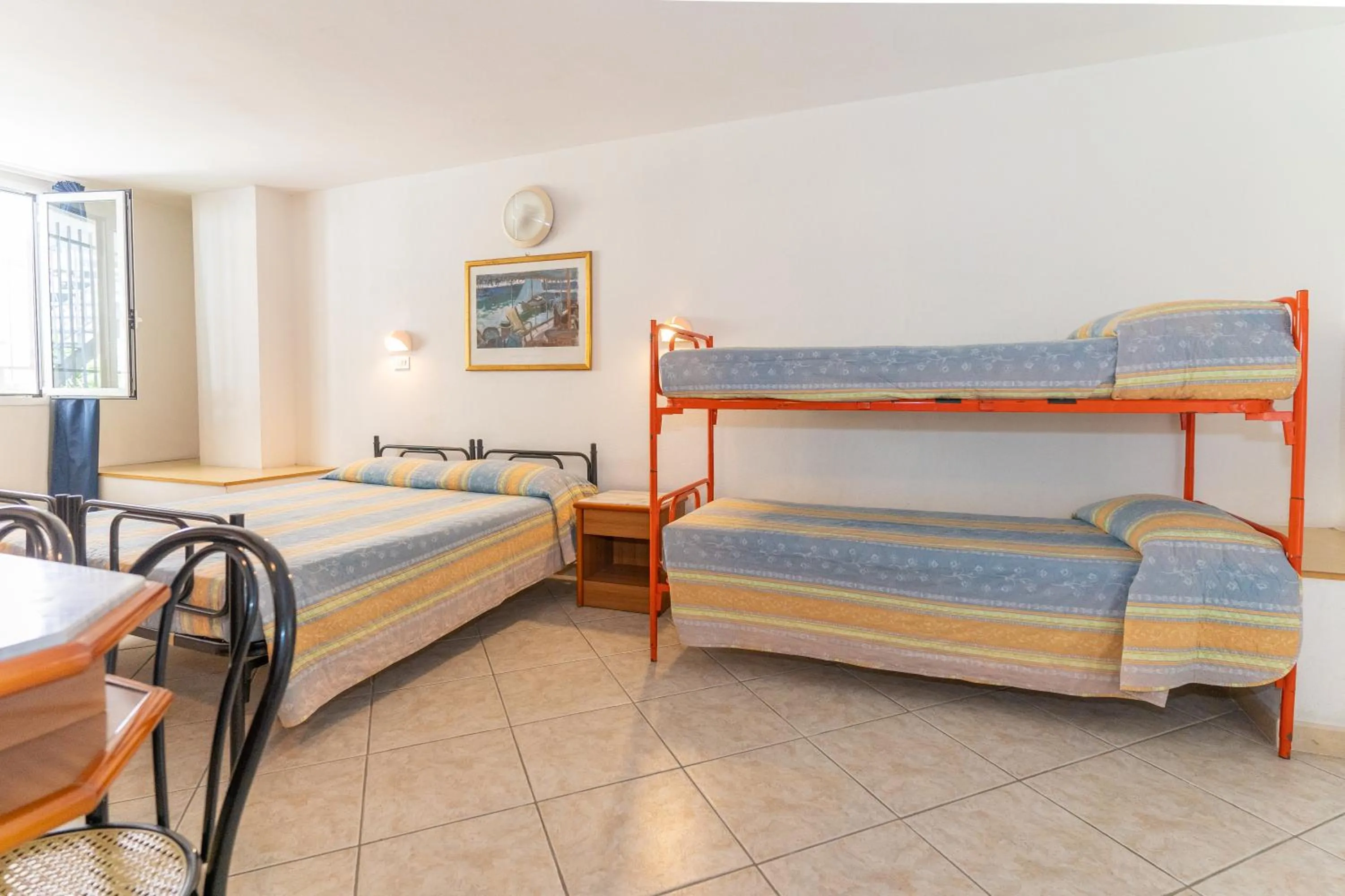Photo of the whole room, Bed in Hotel Villa Isola